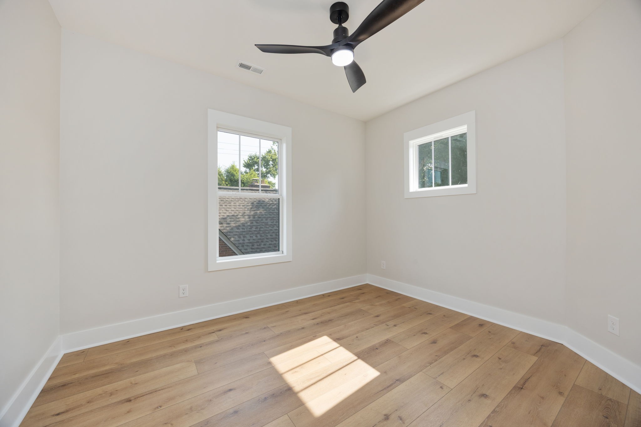 403 Boren St Property Photo 35