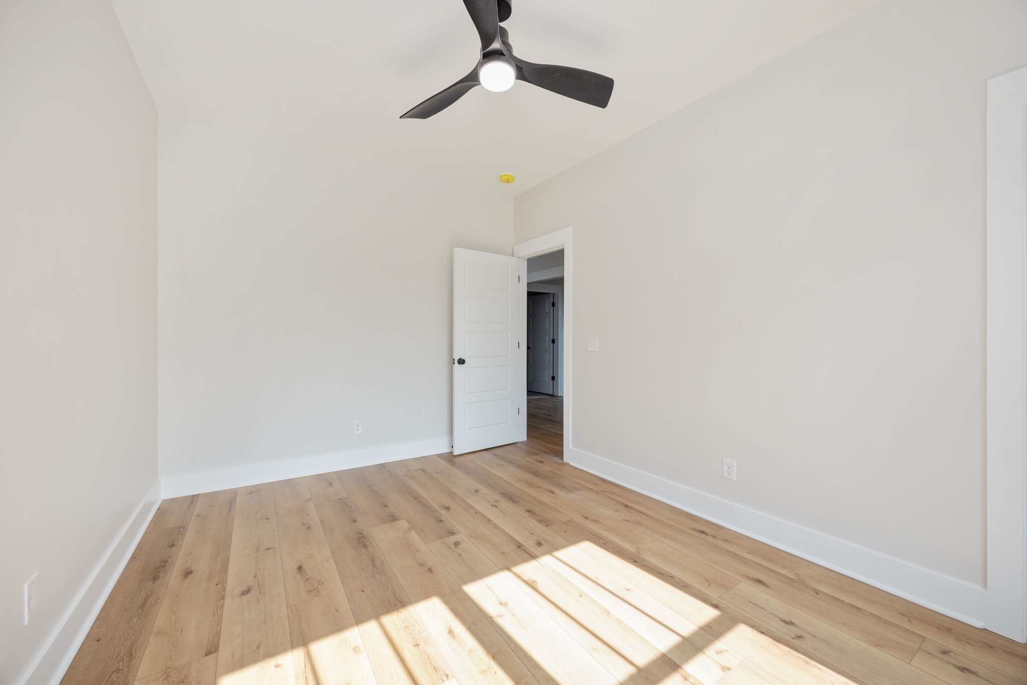 403 Boren St Property Photo 37