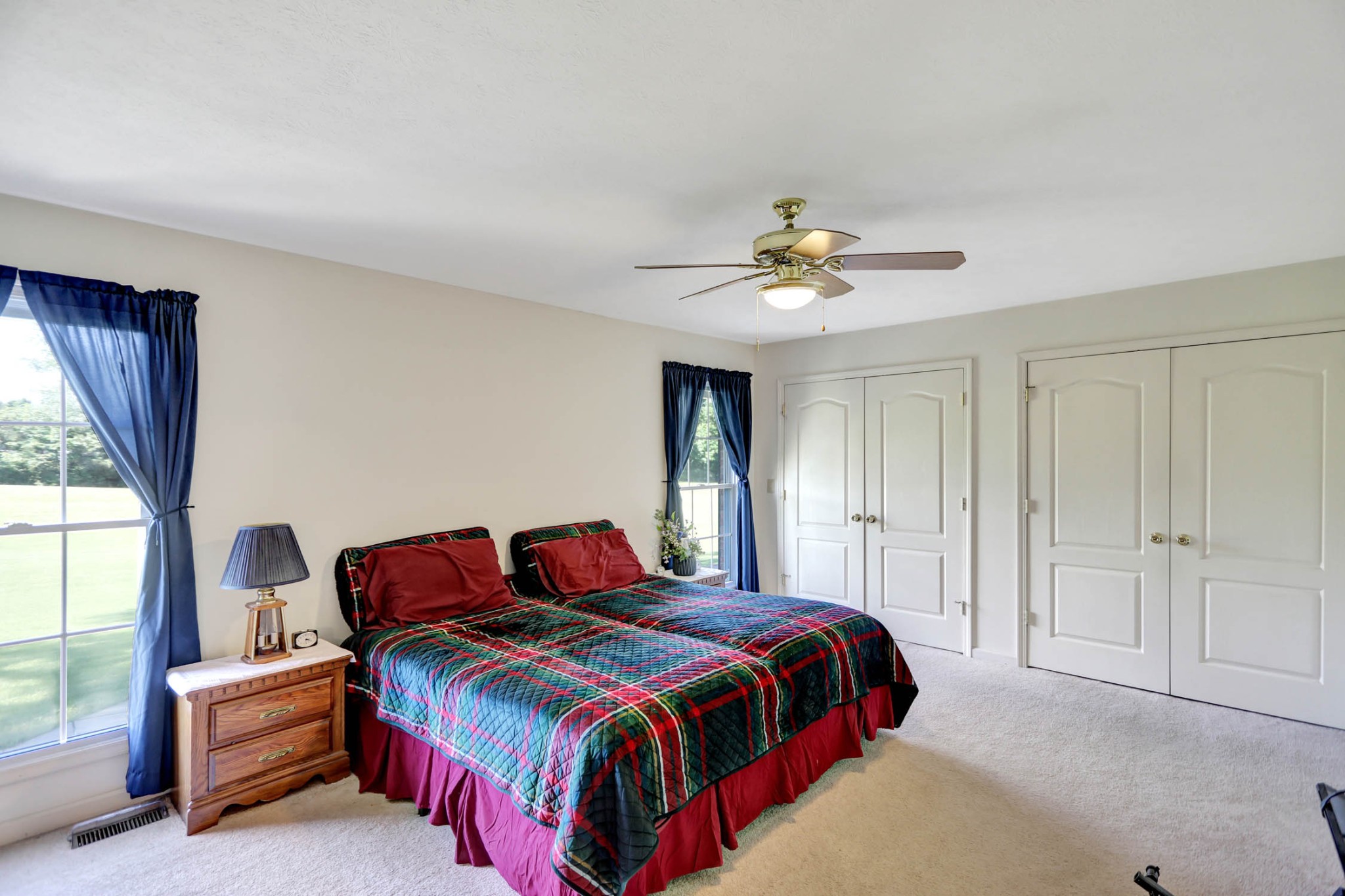 1122 Fairfield Rd Property Photo 12