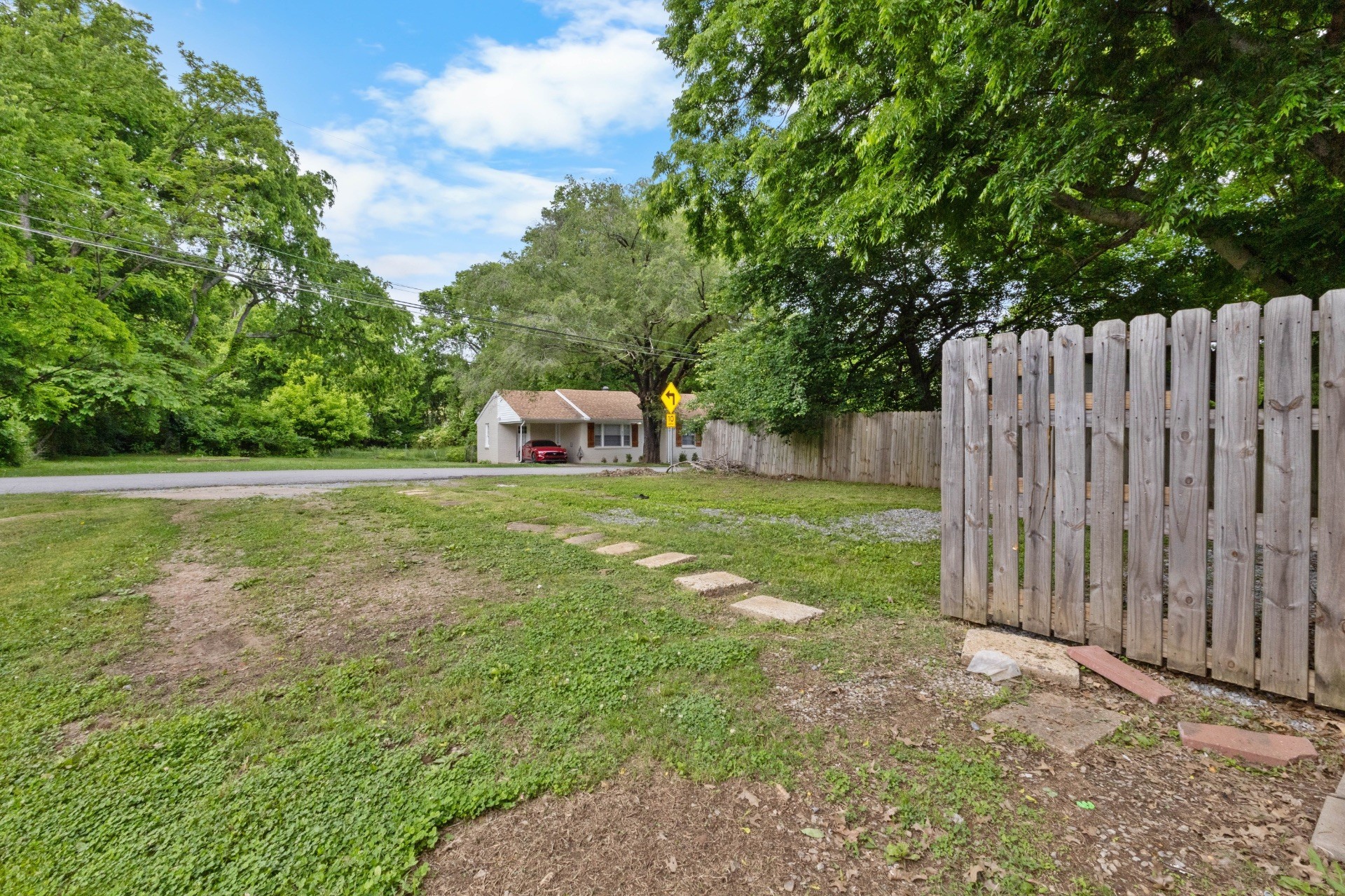 815 Stafford St Property Photo 21