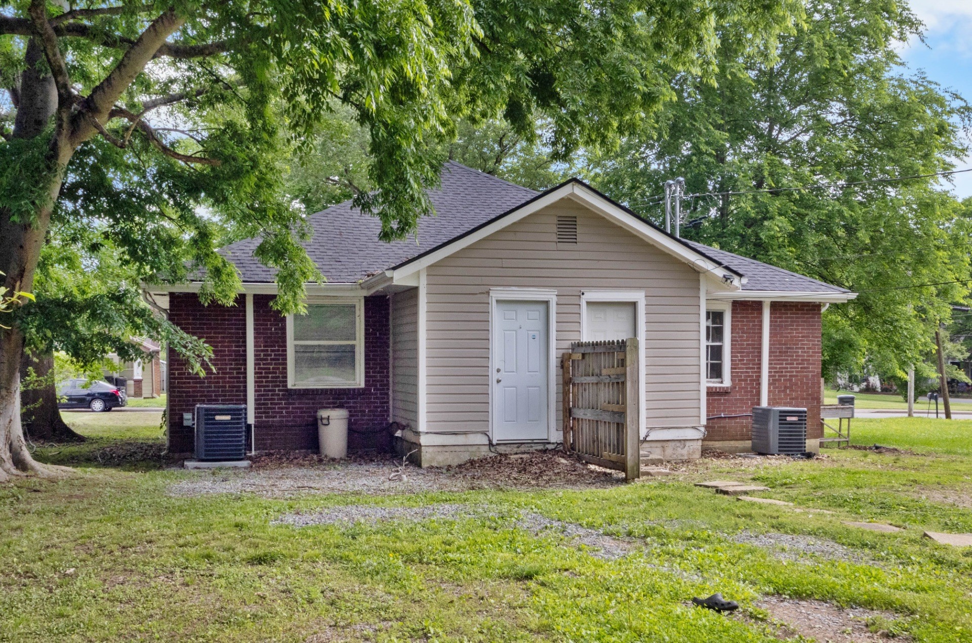815 Stafford St Property Photo 26