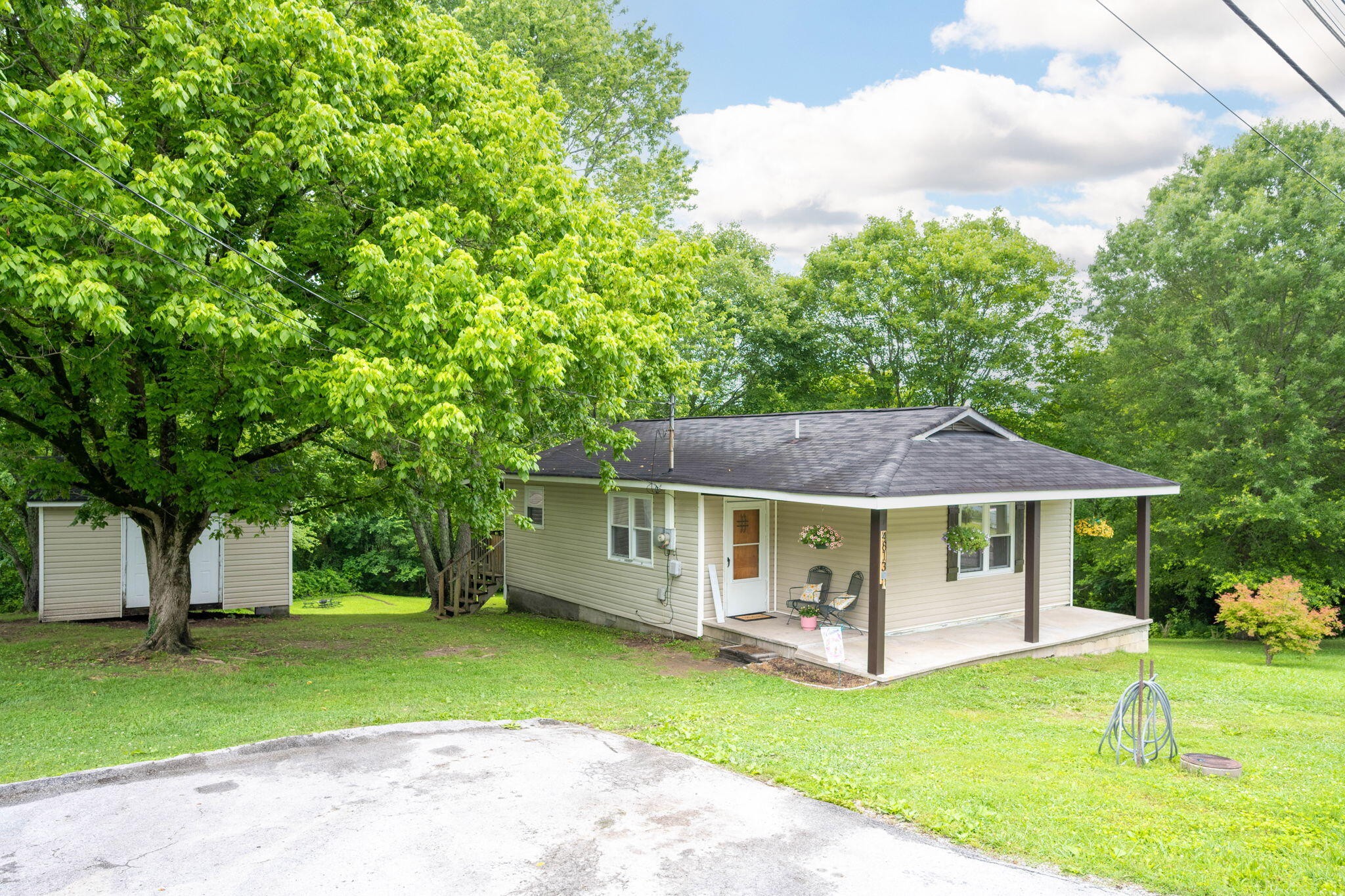 4813 Blue Bell Avenue Property Photo 3