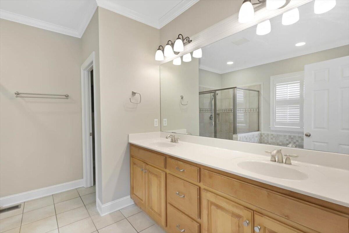 1684 Chippenham Drive Property Photo 24