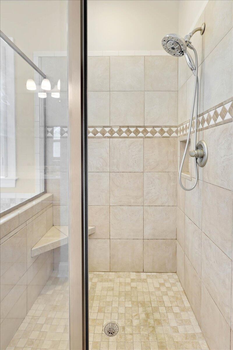 1684 Chippenham Drive Property Photo 26