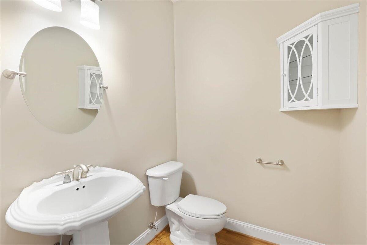 1684 Chippenham Drive Property Photo 30