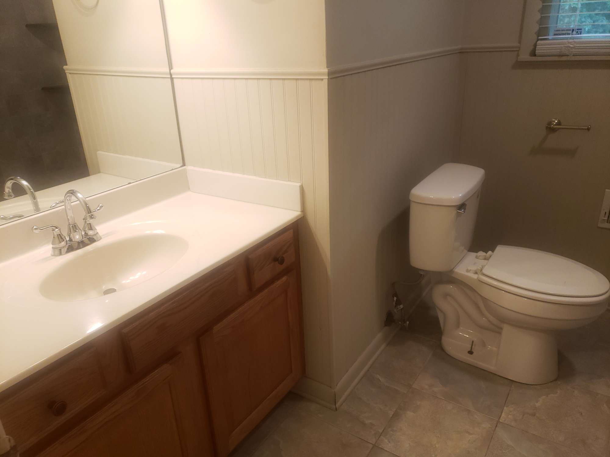 206 Highland Ave Property Photo 6