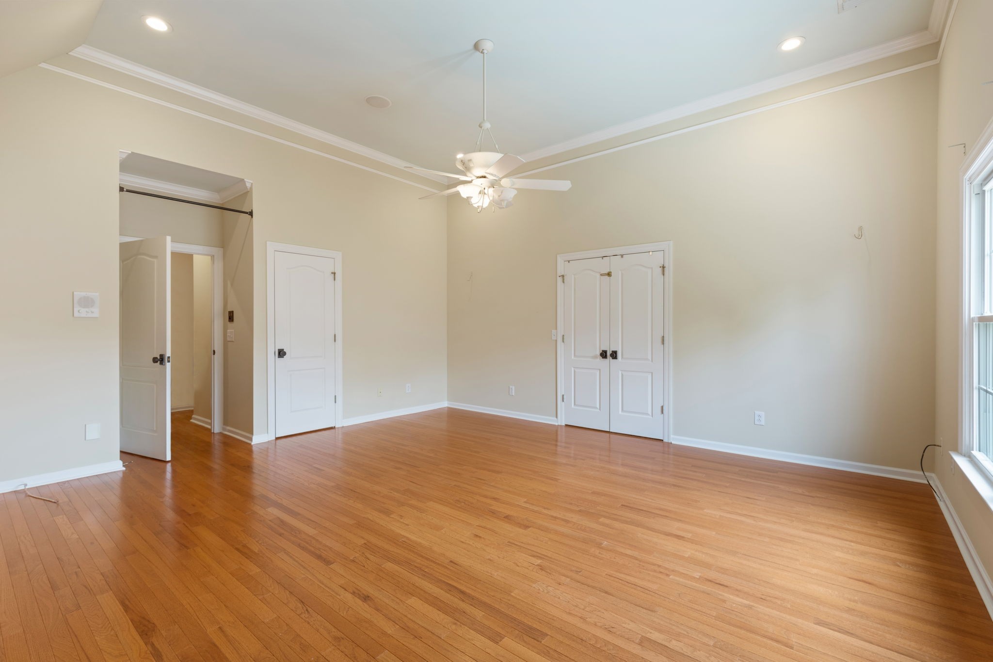 1607 Ashford Ct Property Photo 39