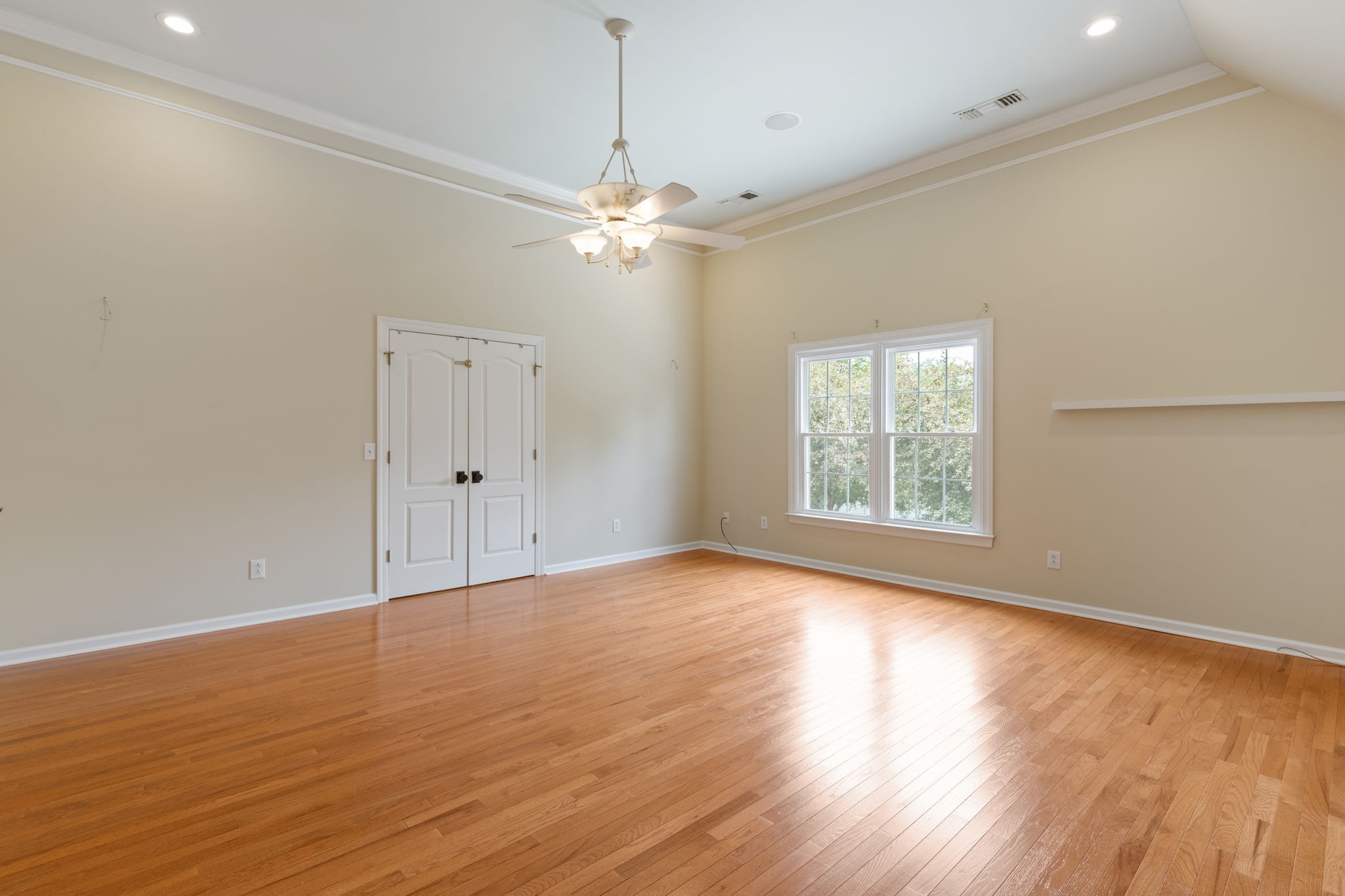 1607 Ashford Ct Property Photo 41