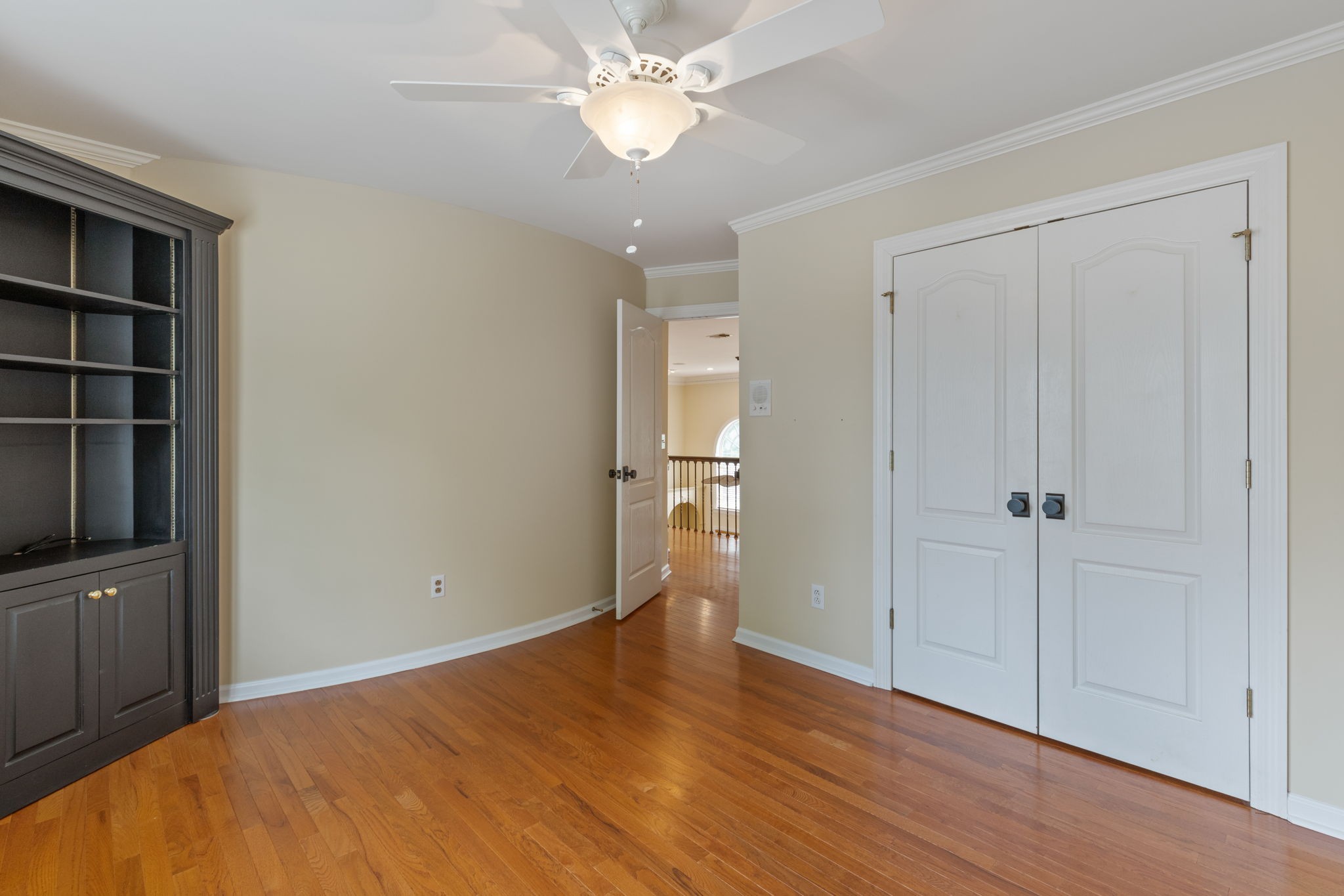 1607 Ashford Ct Property Photo 49