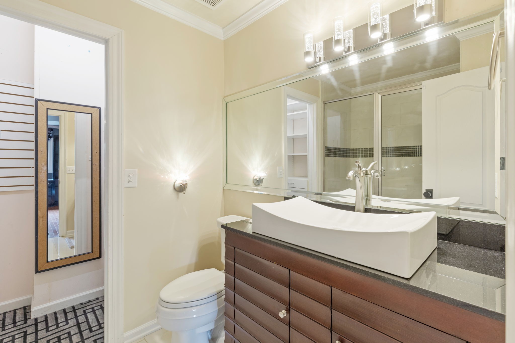 1607 Ashford Ct Property Photo 53