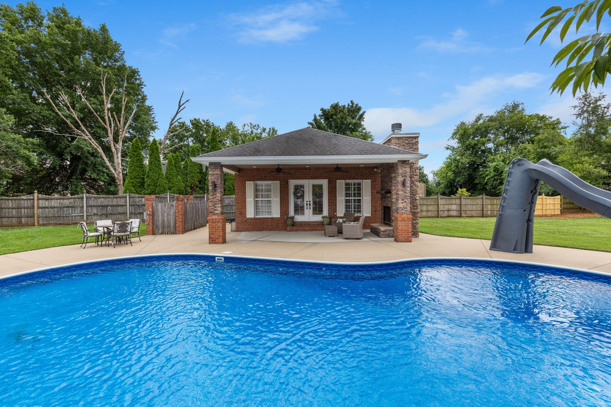 1607 Ashford Ct Property Photo 58