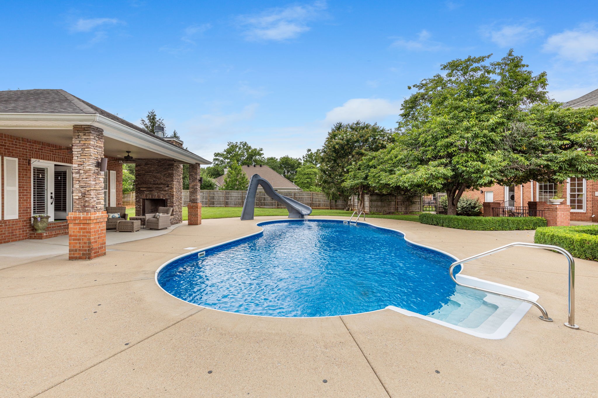 1607 Ashford Ct Property Photo 64
