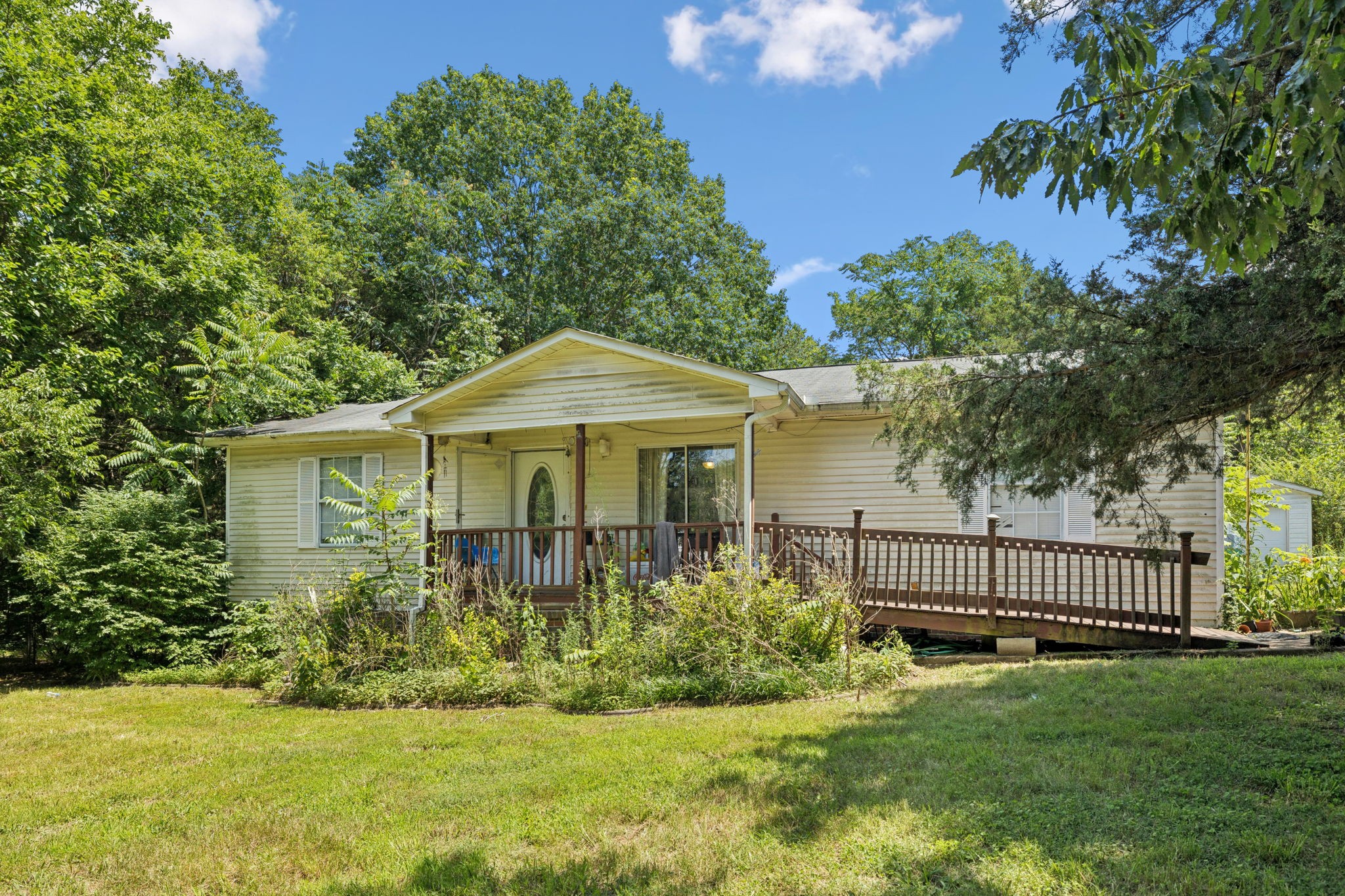 1273 Spence Ln Property Photo 1
