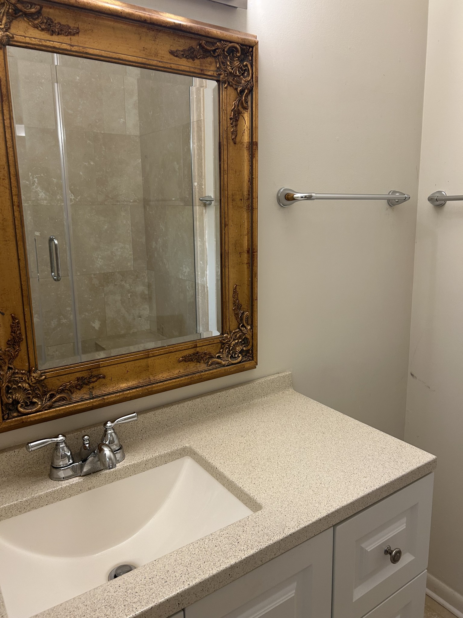 604 Granville Rd Property Photo 16