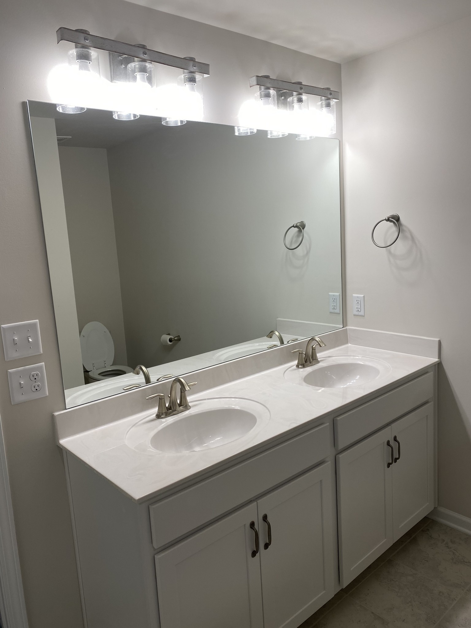 544 Becks Pl Property Photo 11