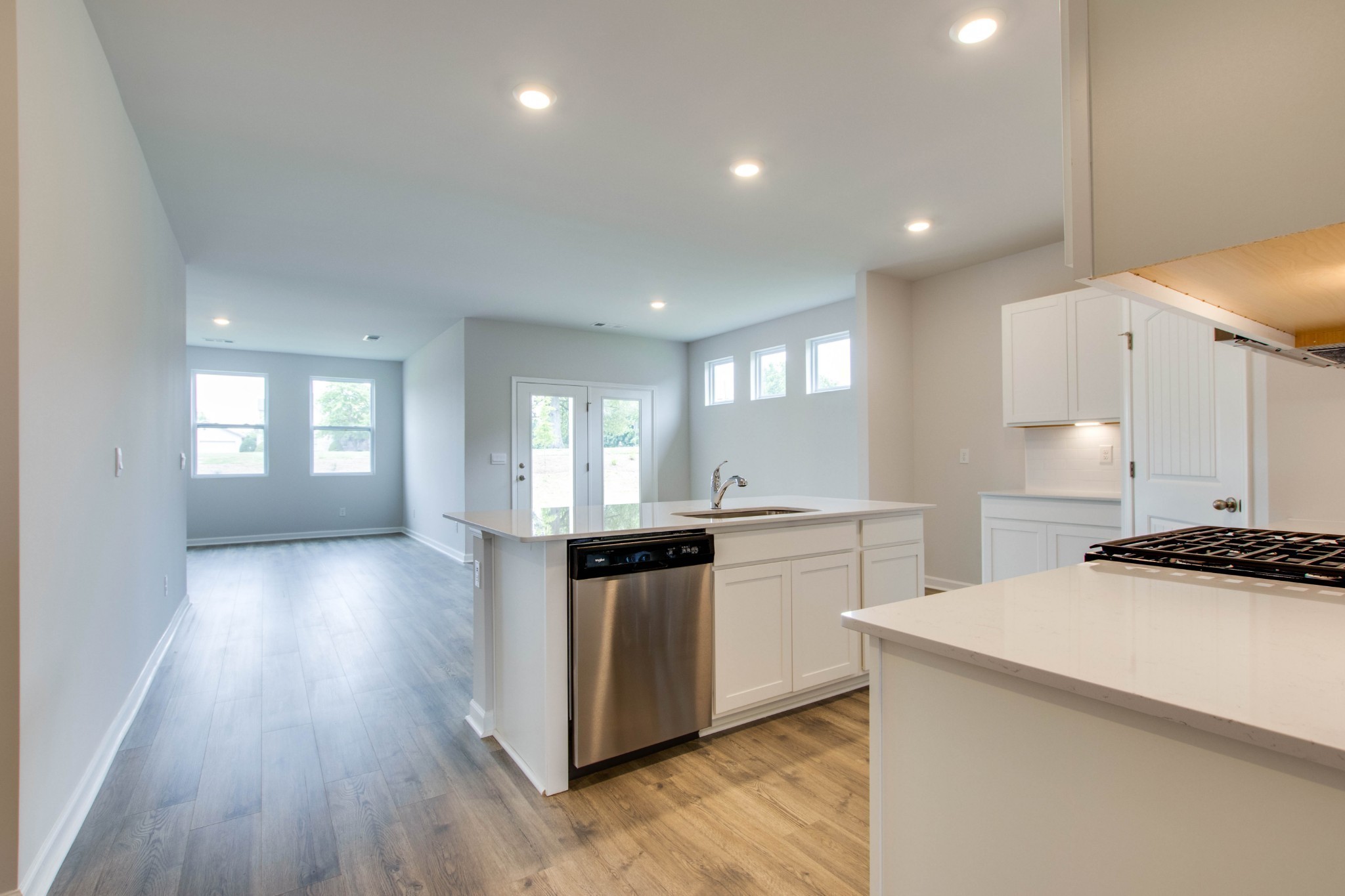 1088 Camelia Drive Property Photo 8