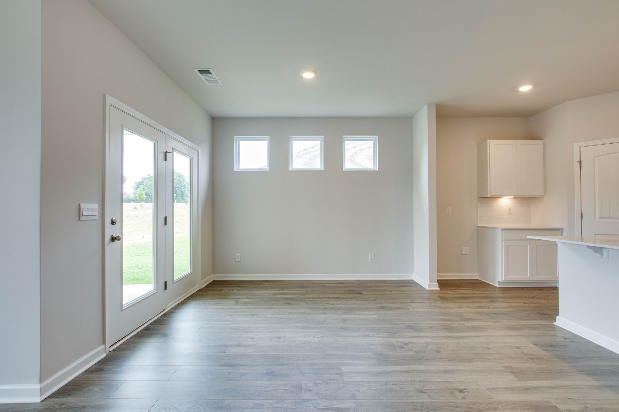 1088 Camelia Drive Property Photo 13