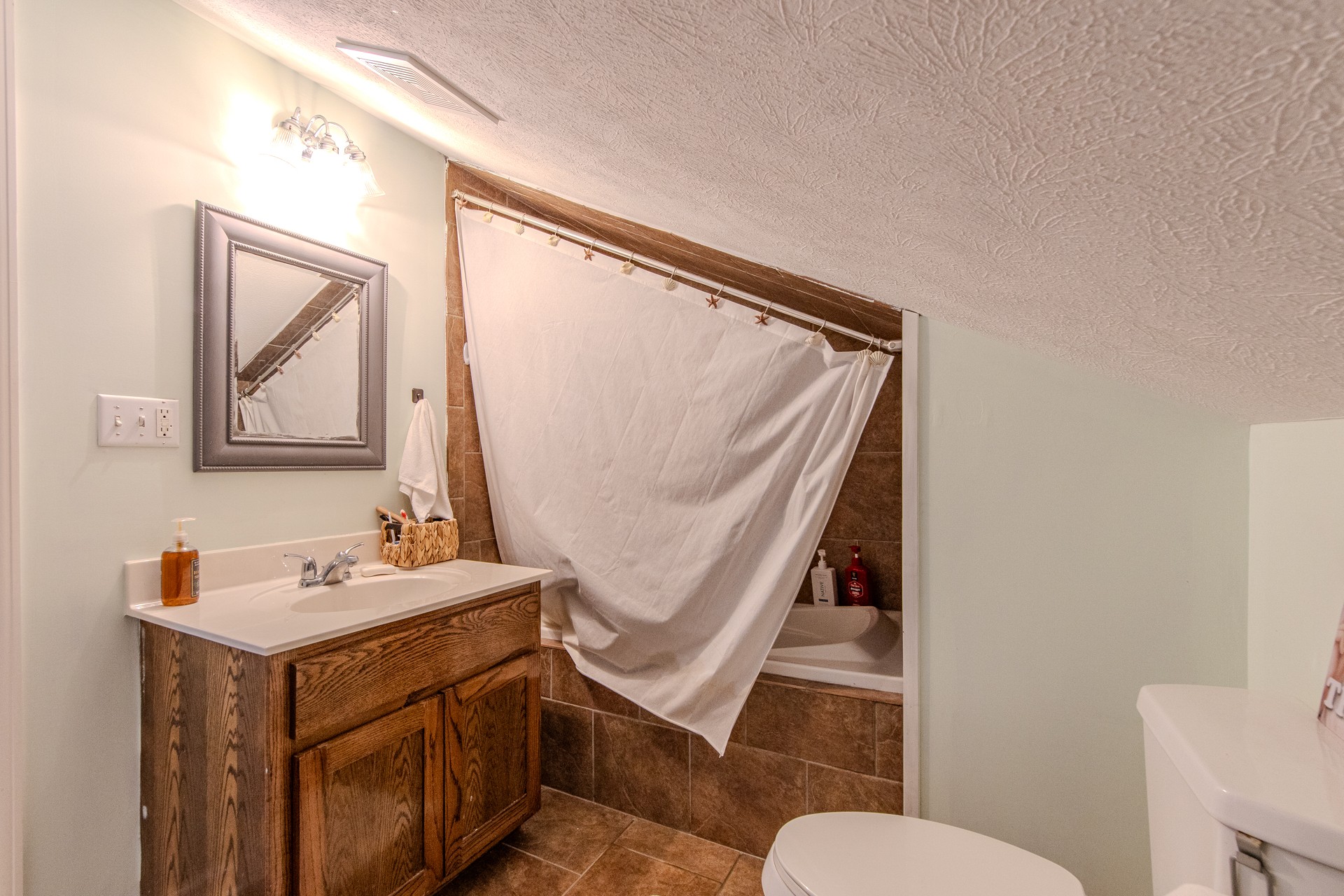 40 Suzy Cv Property Photo 29
