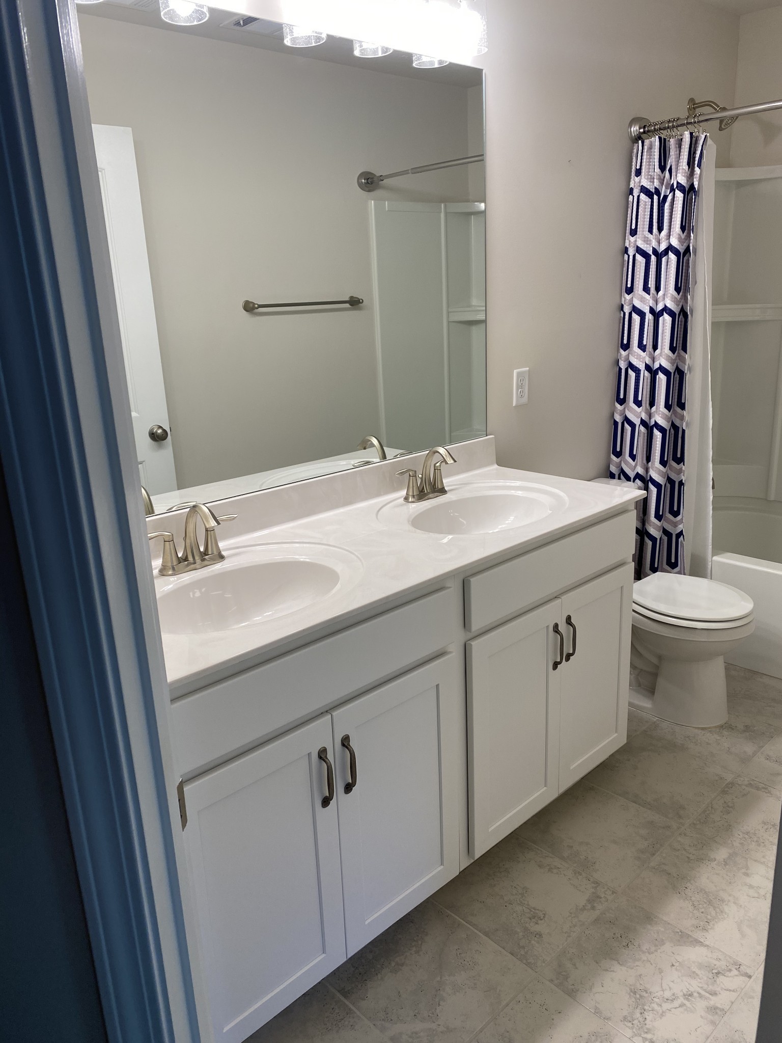 544 Becks Pl Property Photo 9