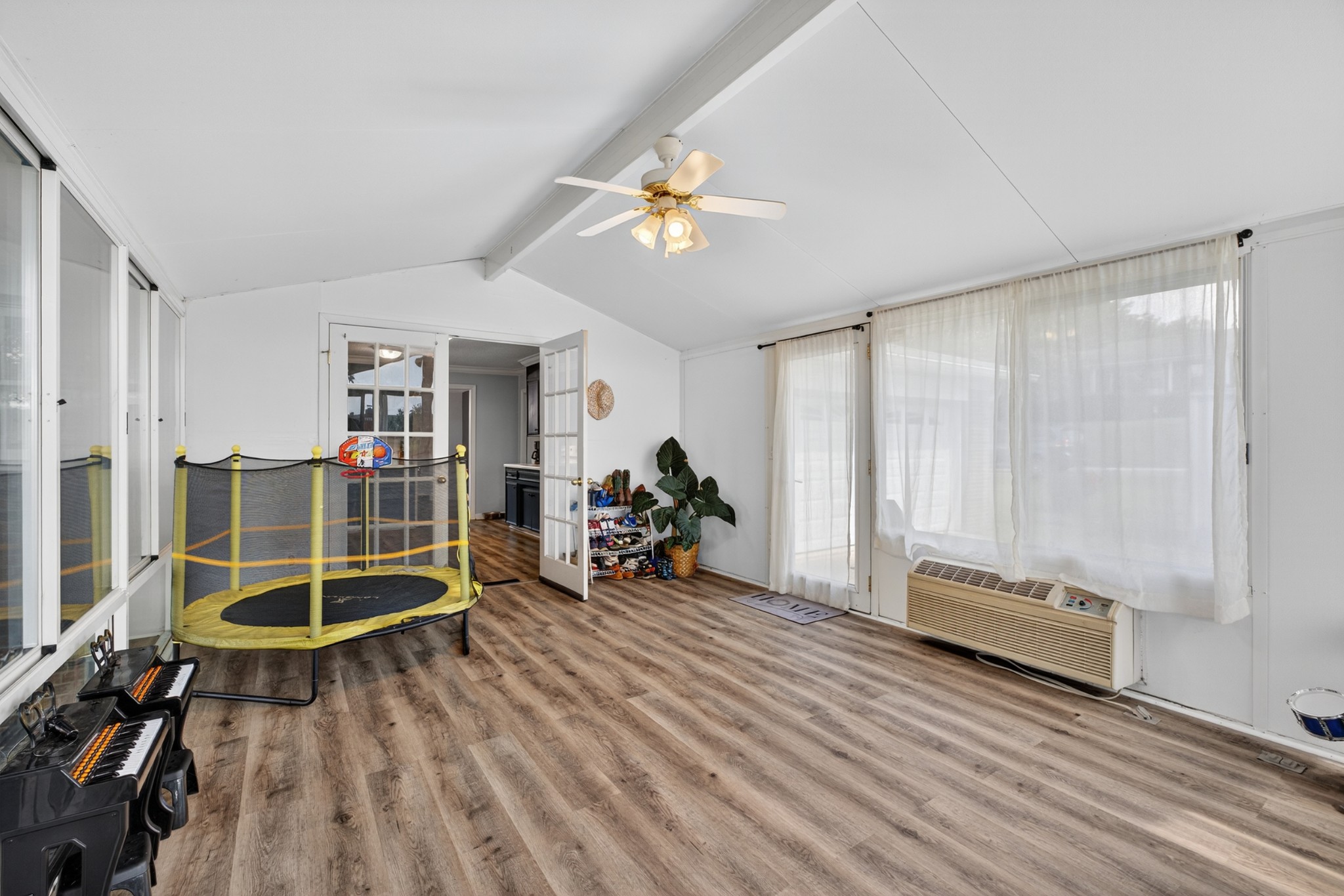 115 Noblett Ave Property Photo 18