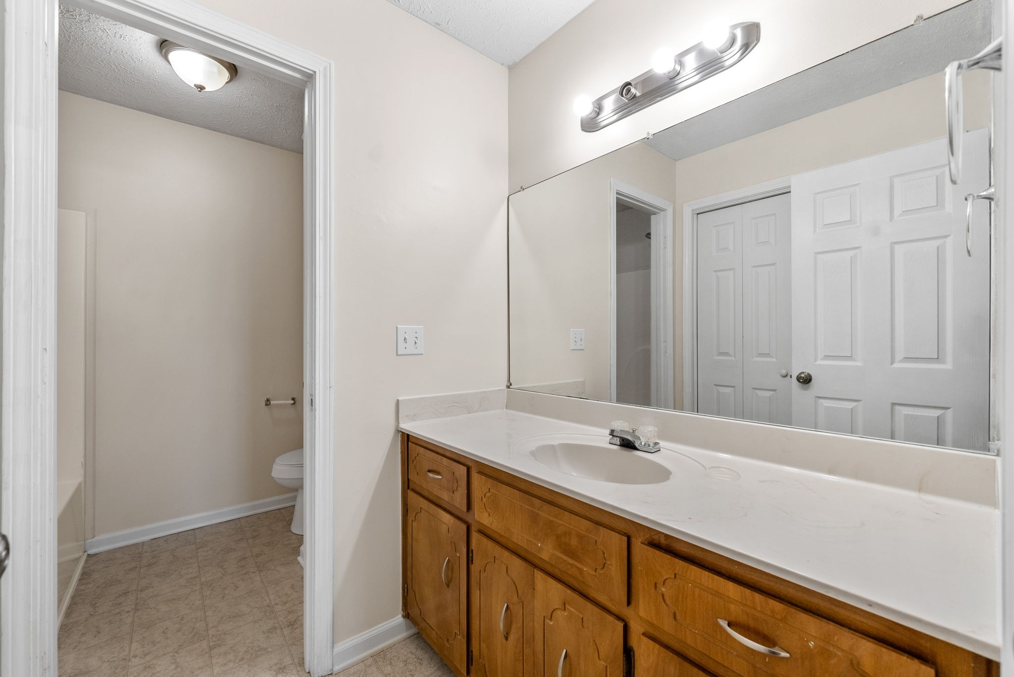 2409 Egret Dr Property Photo 24