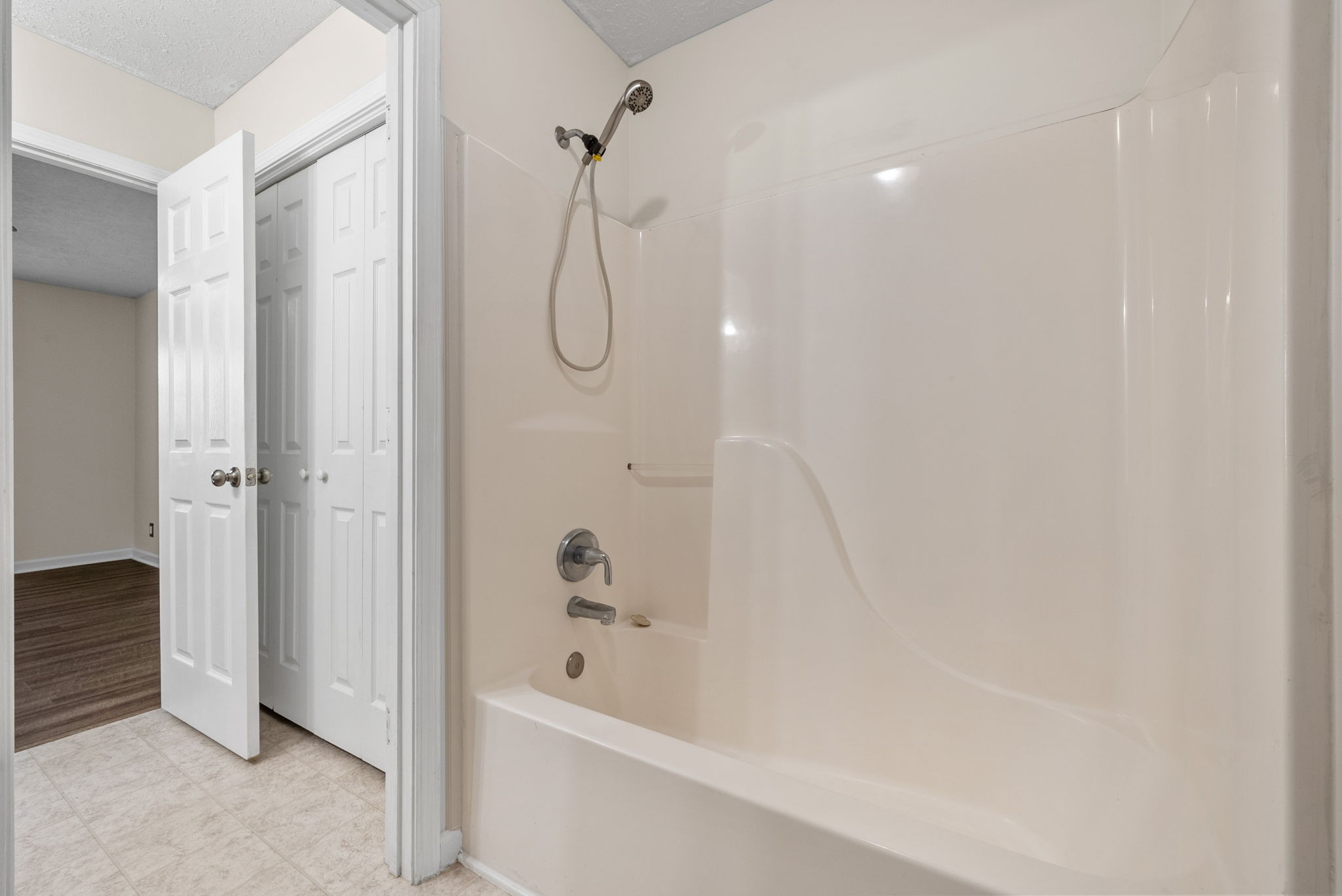 2409 Egret Dr Property Photo 25