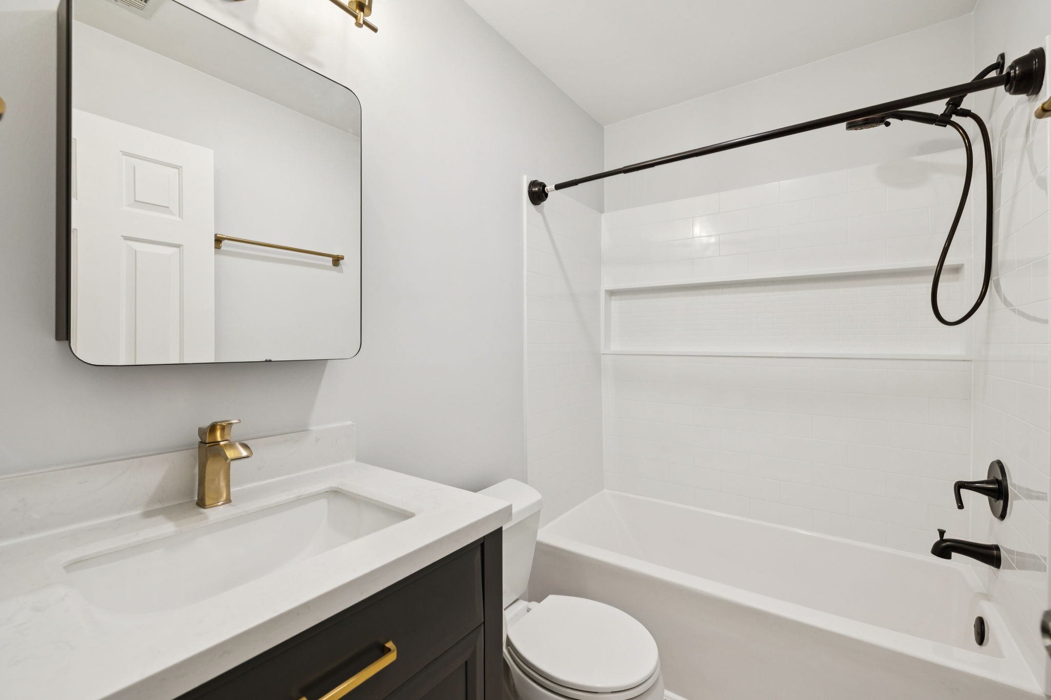 2059 Upland Dr Property Photo 45