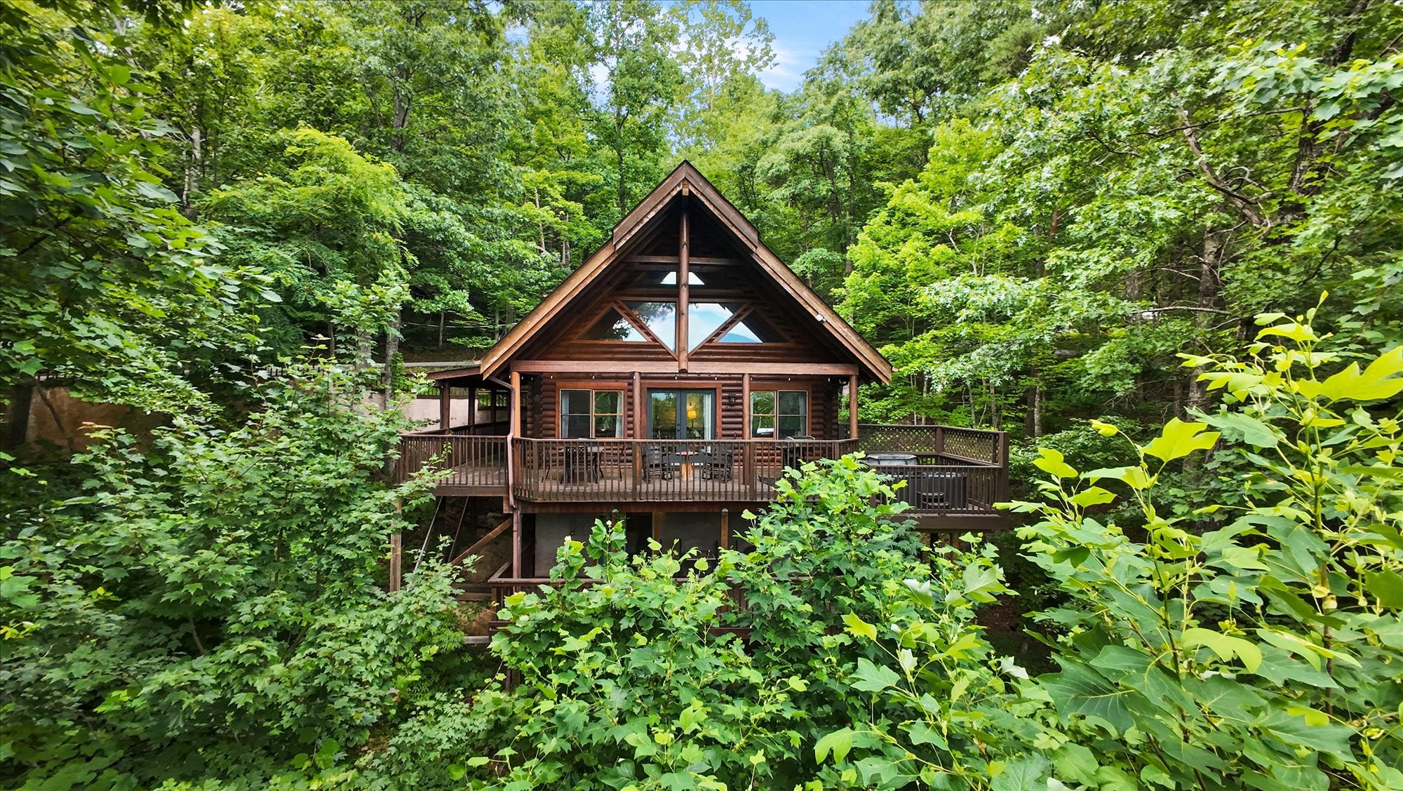 945 Scenic Trl Property Photo 1