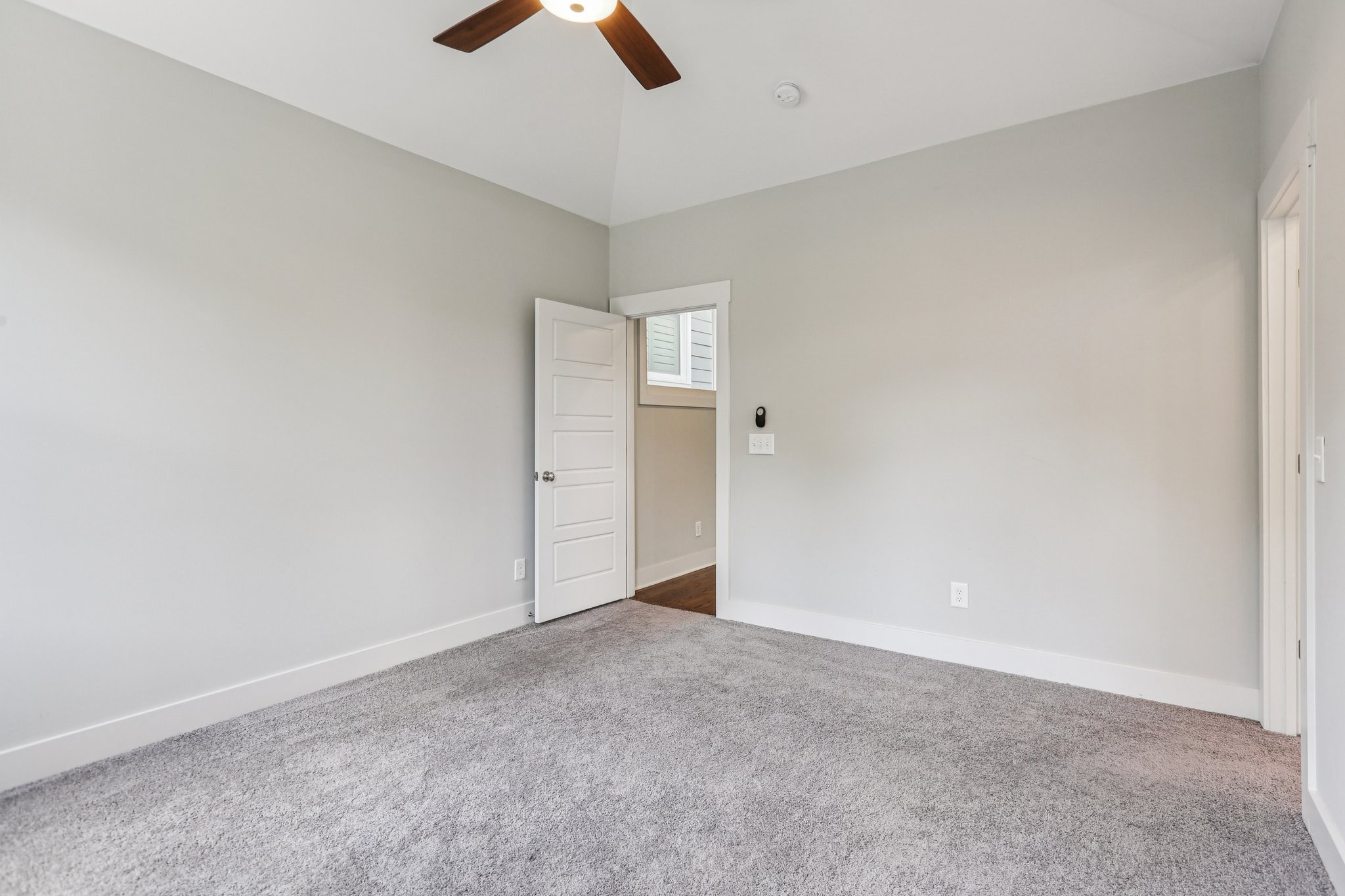 1605 Stokes Ln Property Photo 64