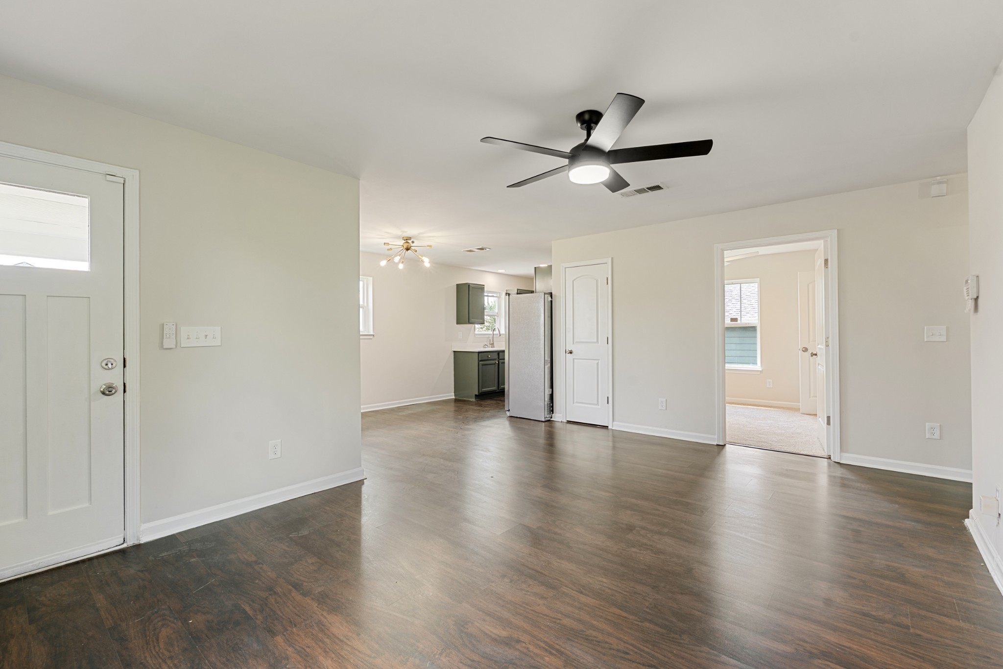 3136 Lauren Evelyn Way Property Photo 5