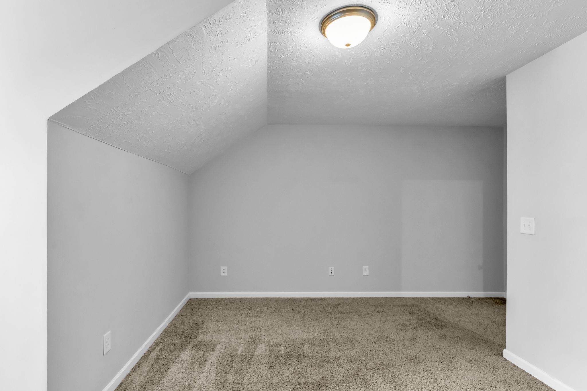 3406 Learning Ln Property Photo 31