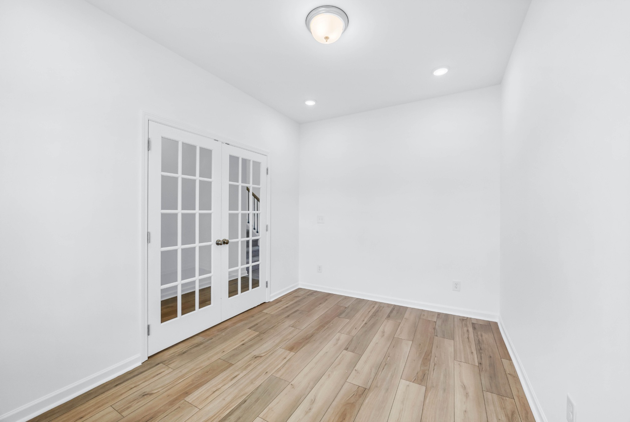1234 English Oak Dr Property Photo 4