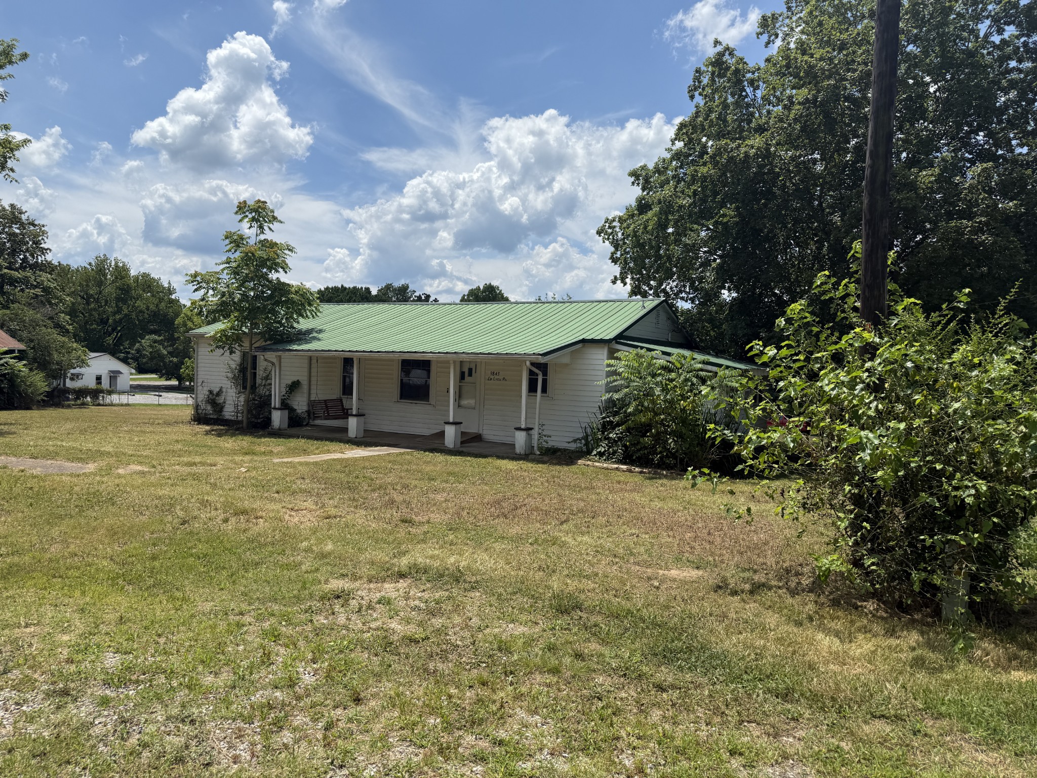 9843 Ed Lyell Rd Property Photo 2