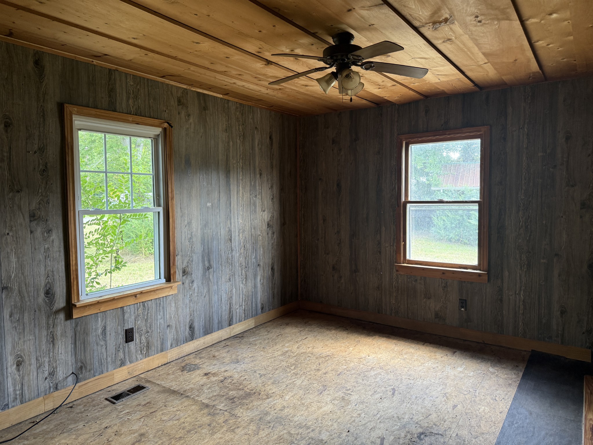 9843 Ed Lyell Rd Property Photo 12