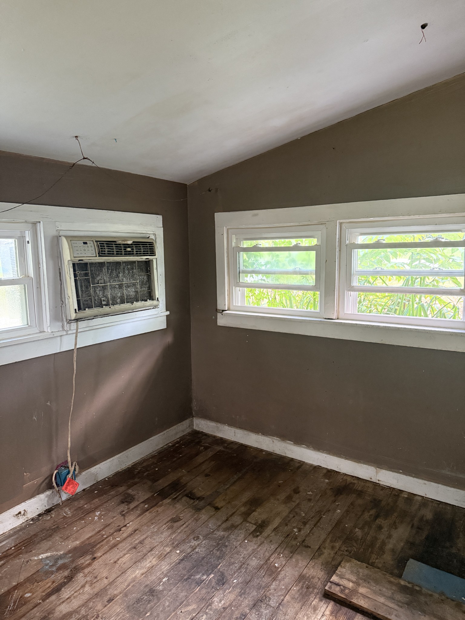 9843 Ed Lyell Rd Property Photo 19