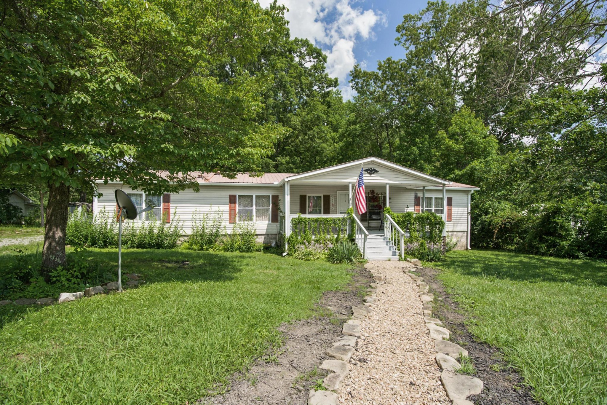 1047 Phillips Dr Property Photo 26