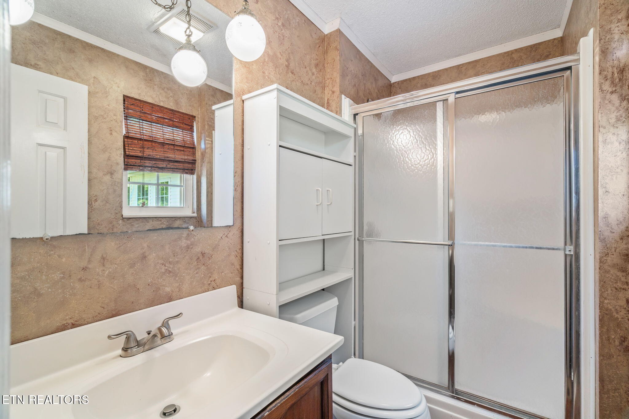 624 Lansdale Drive Property Photo 48