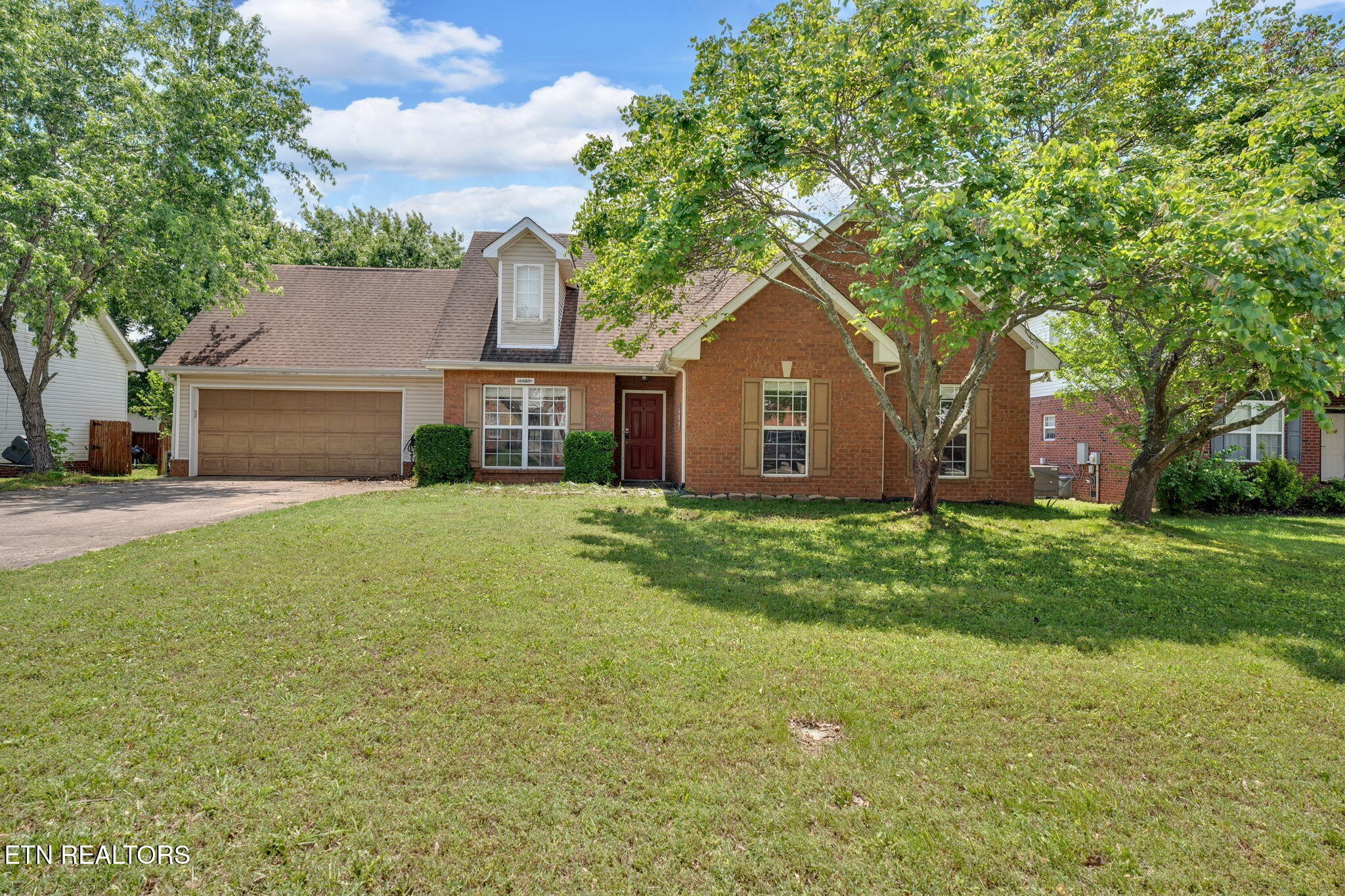 3439 Wellington Place Property Photo 1