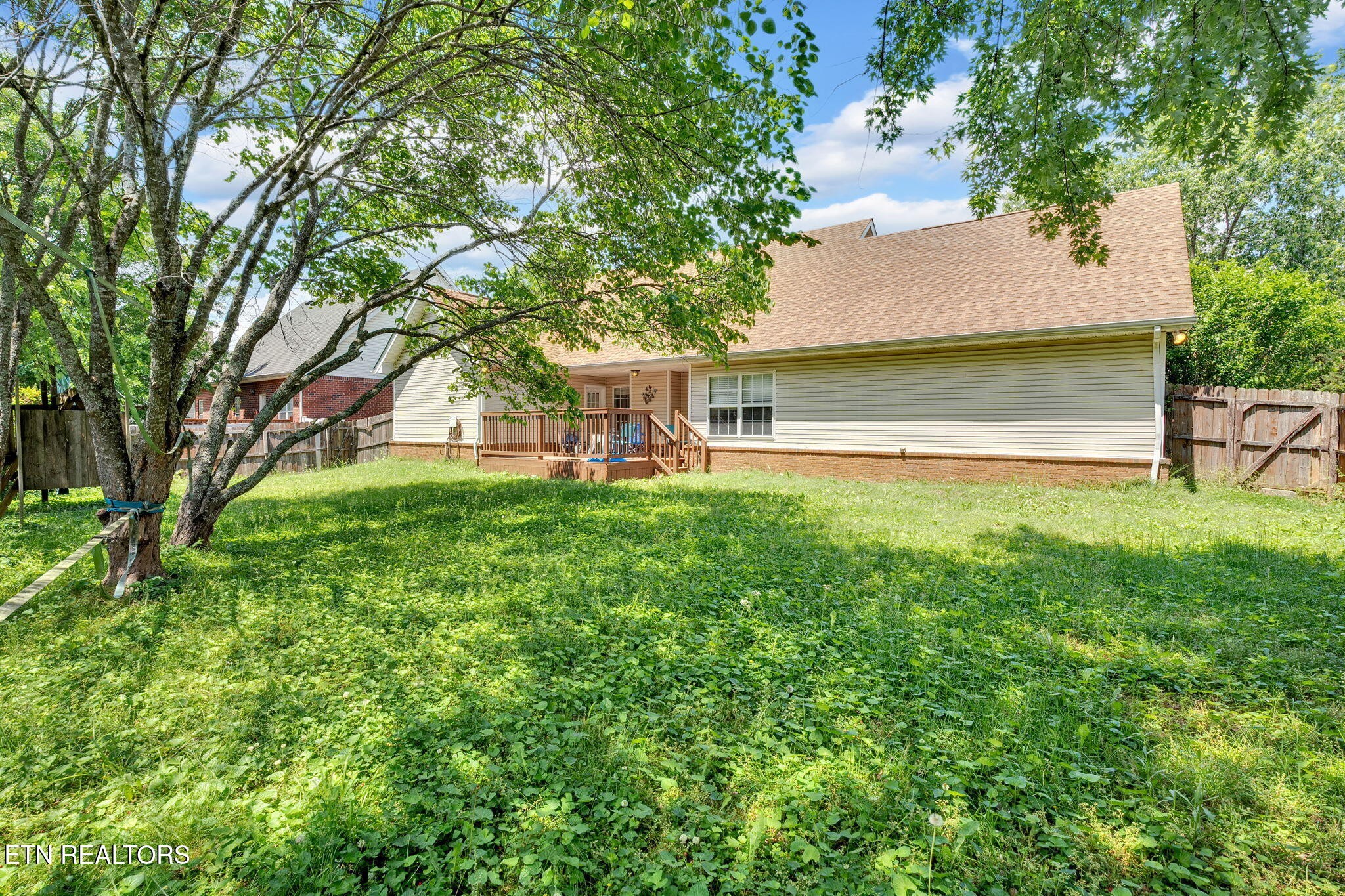 3439 Wellington Place Property Photo 5