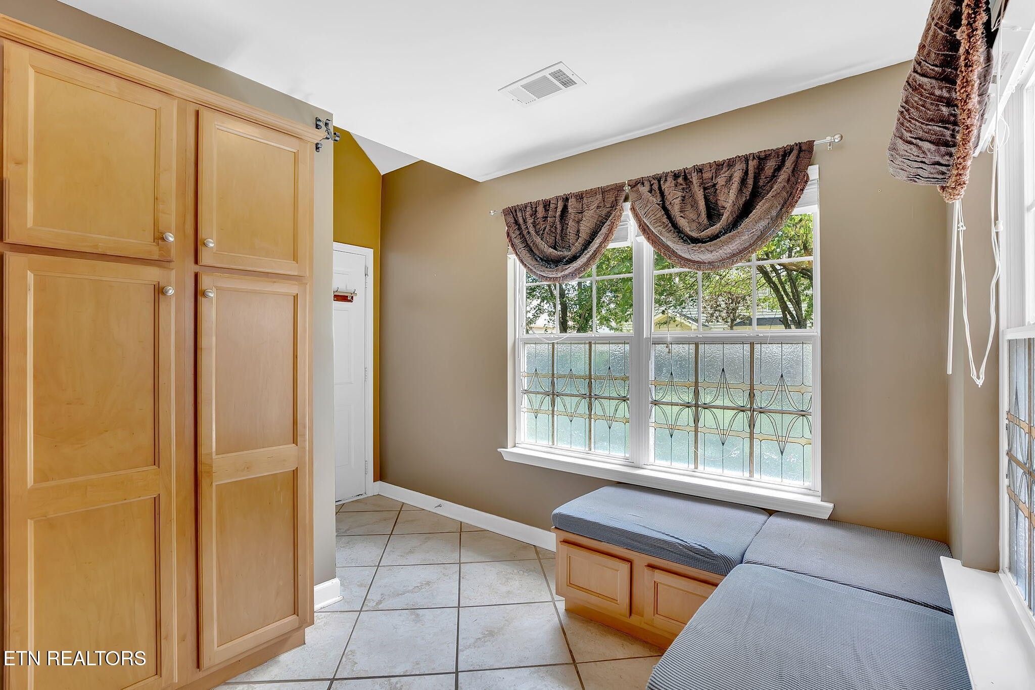 3439 Wellington Place Property Photo 16