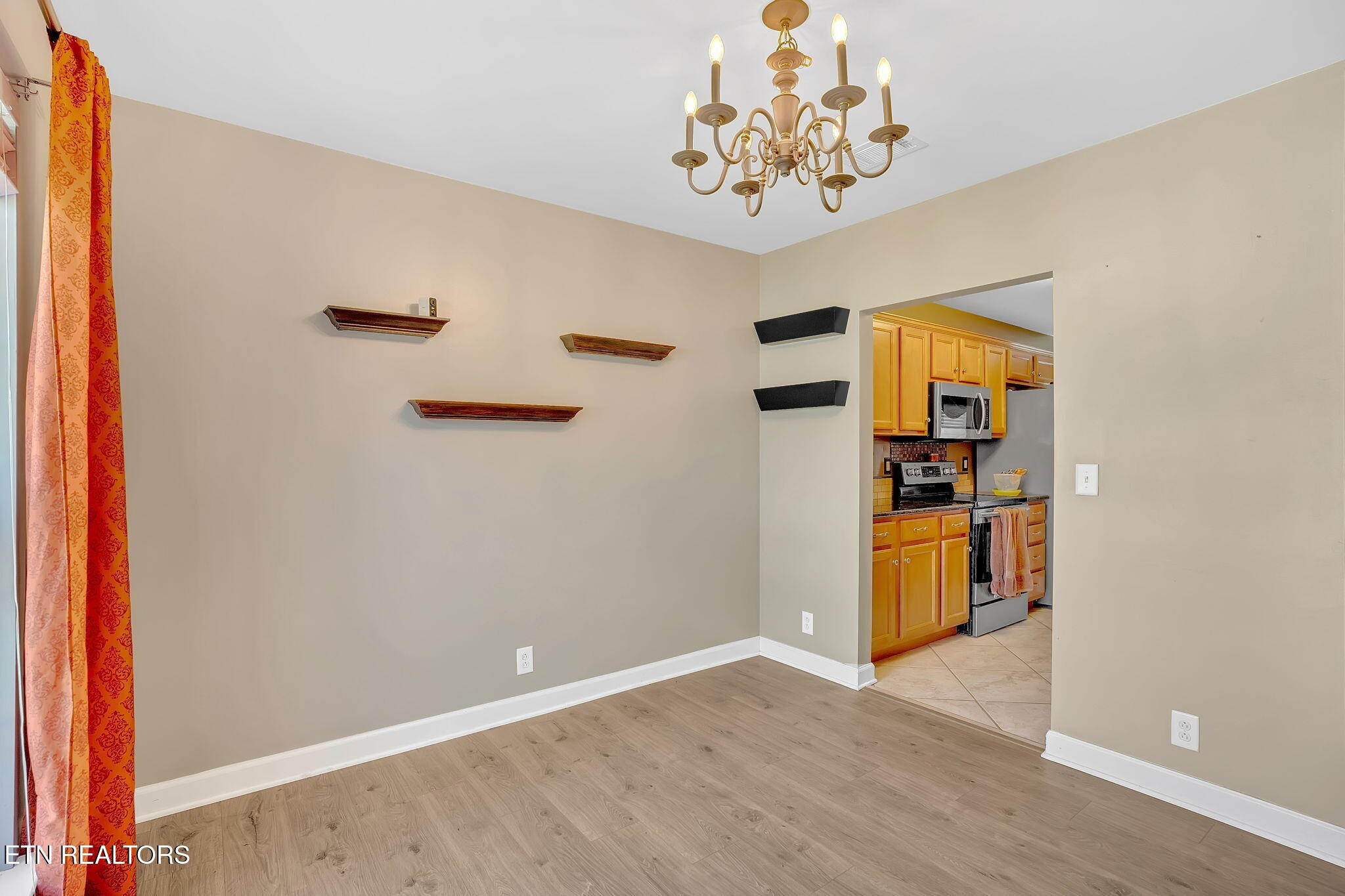 3439 Wellington Place Property Photo 21