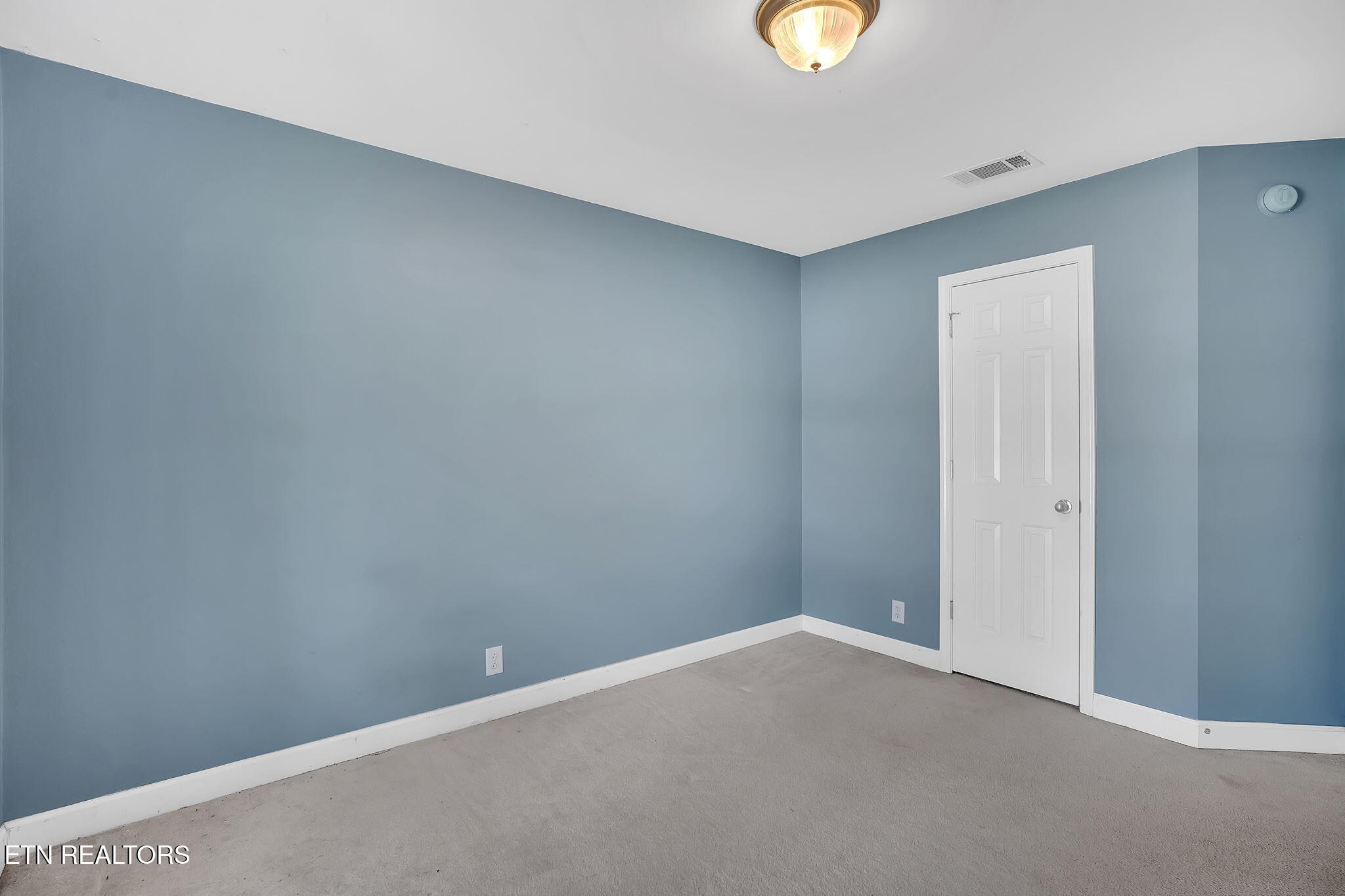 3439 Wellington Place Property Photo 30