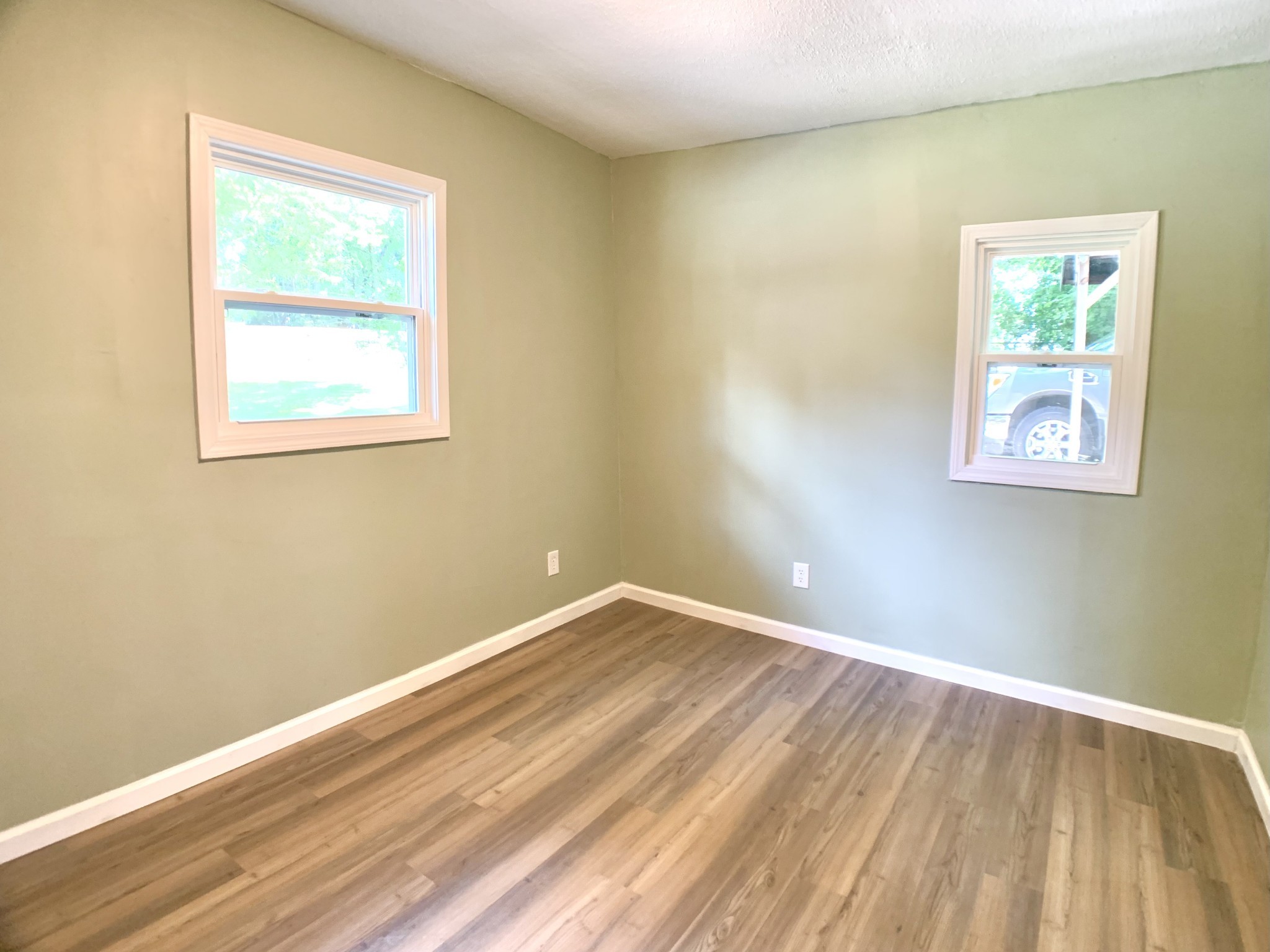 421 Poston St Property Photo 18