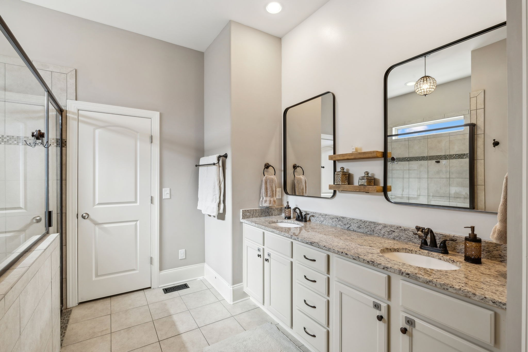 413 Eagle Rdg Property Photo 28