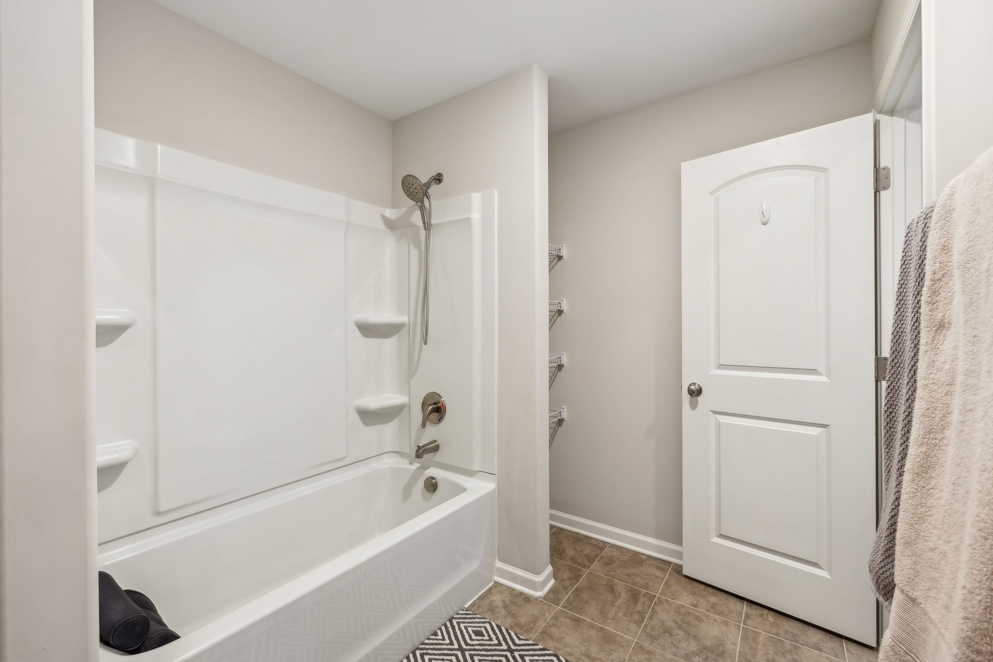 413 Eagle Rdg Property Photo 45