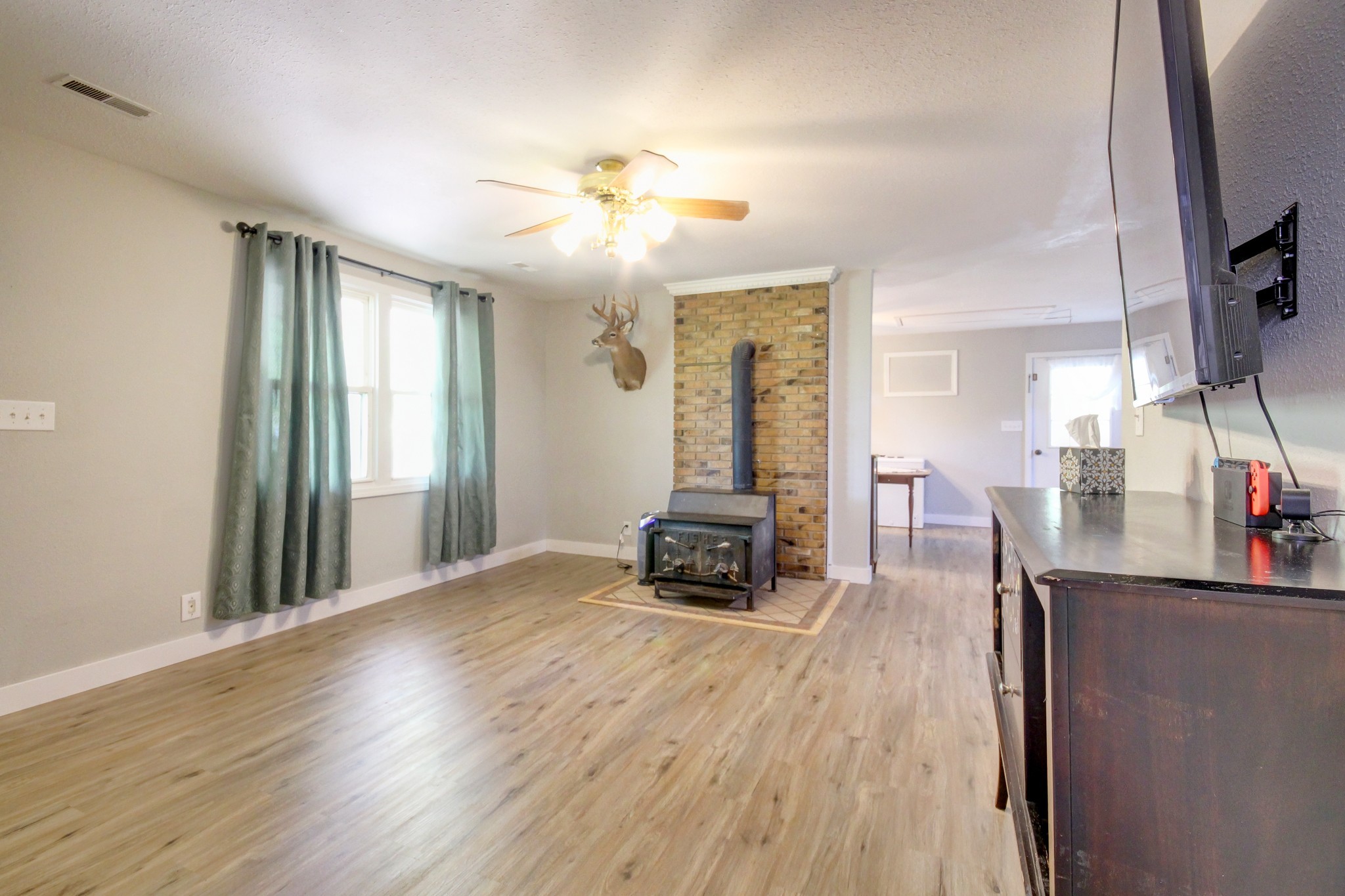 3150 Sugar Creek Rd Property Photo 4