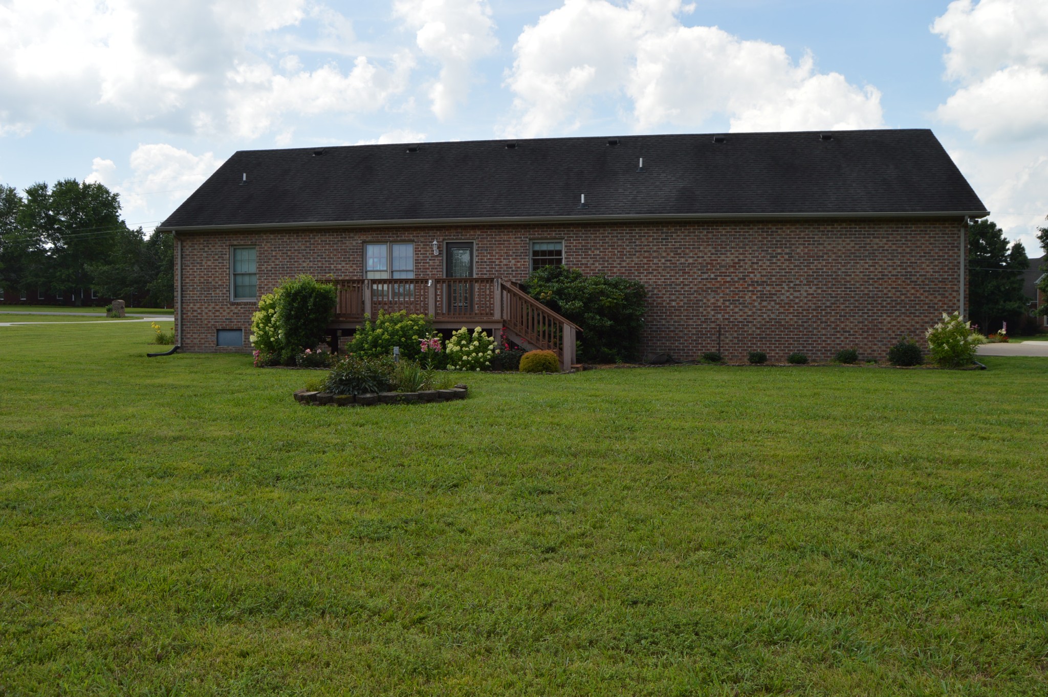 108 Stowers Ln Property Photo 9