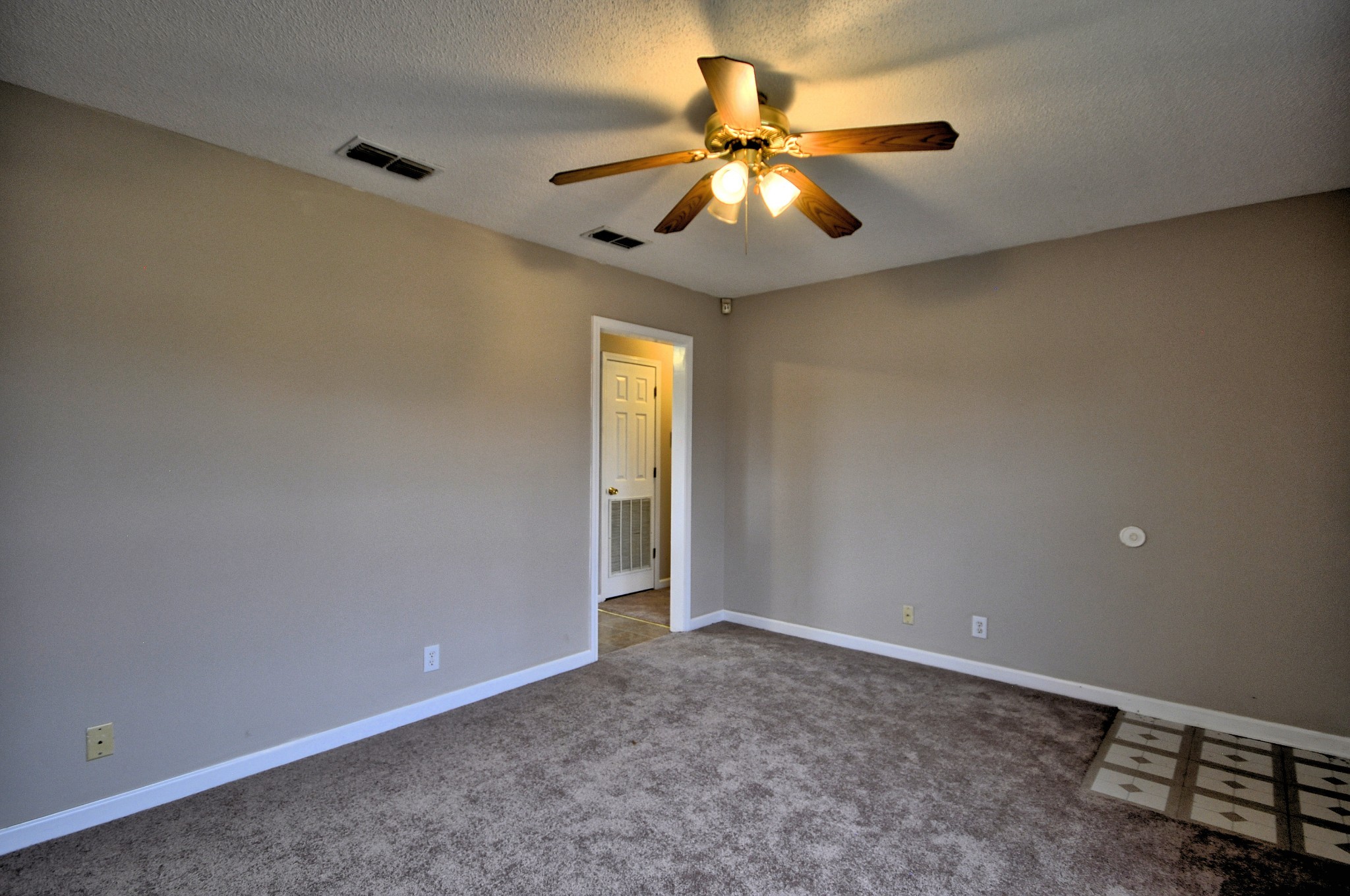 1114 Keith Ave Property Photo 5