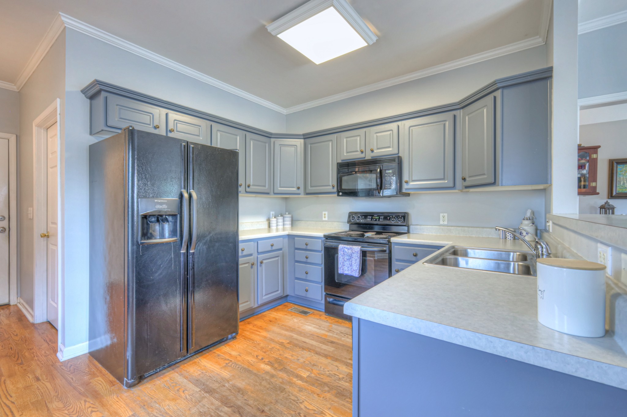 3307 Milton Ct Property Photo 7