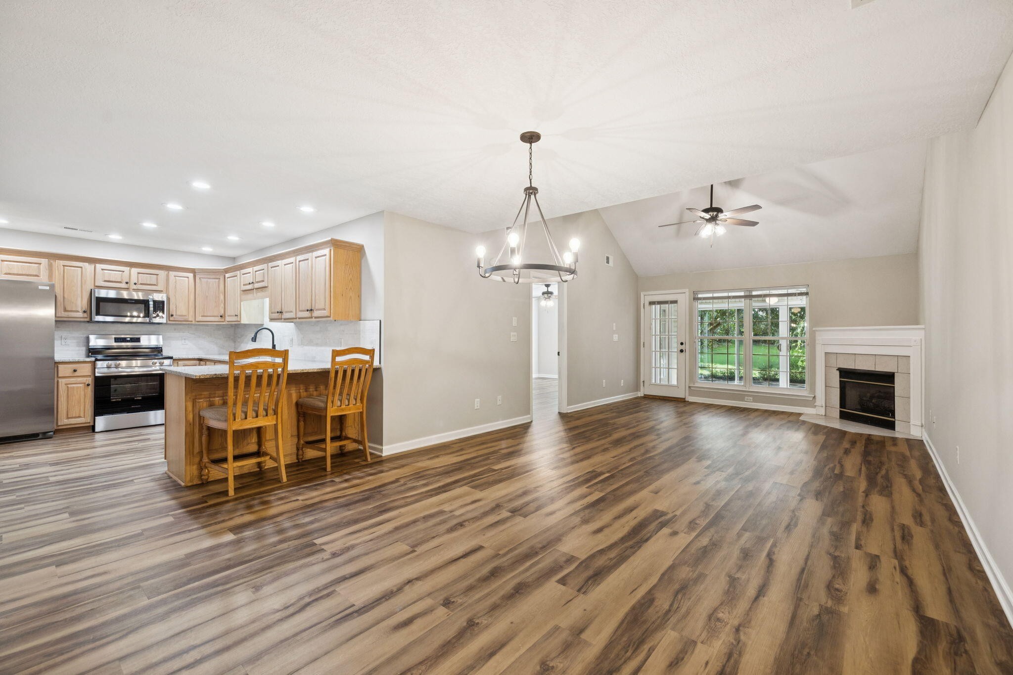 4550 Fire Pink Trail Property Photo 6